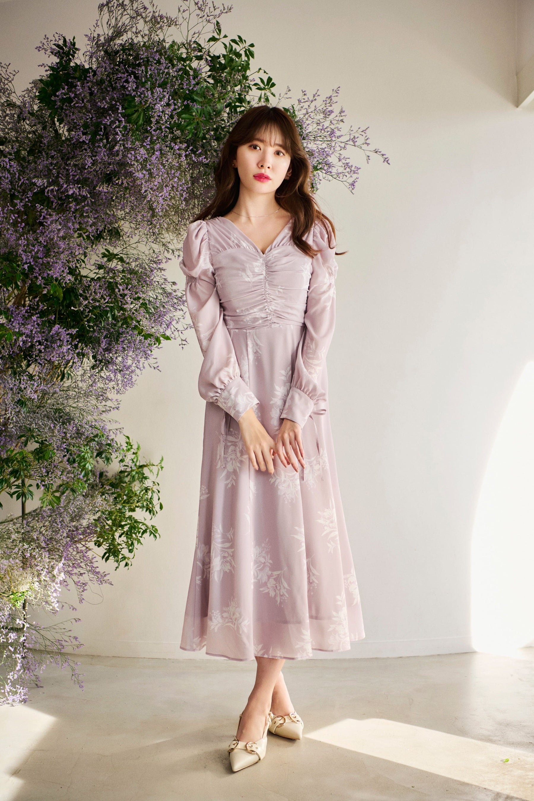 小嶋陽菜がプロデュースするライフスタイルブランド「Her lip to」から