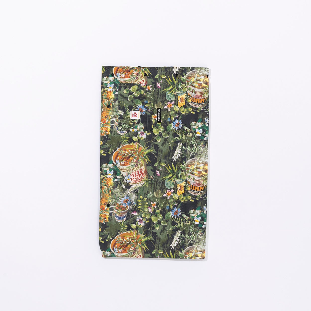 カップヌードル×Columbia コラボ第2弾『ブランケットポンチョ』2023年1