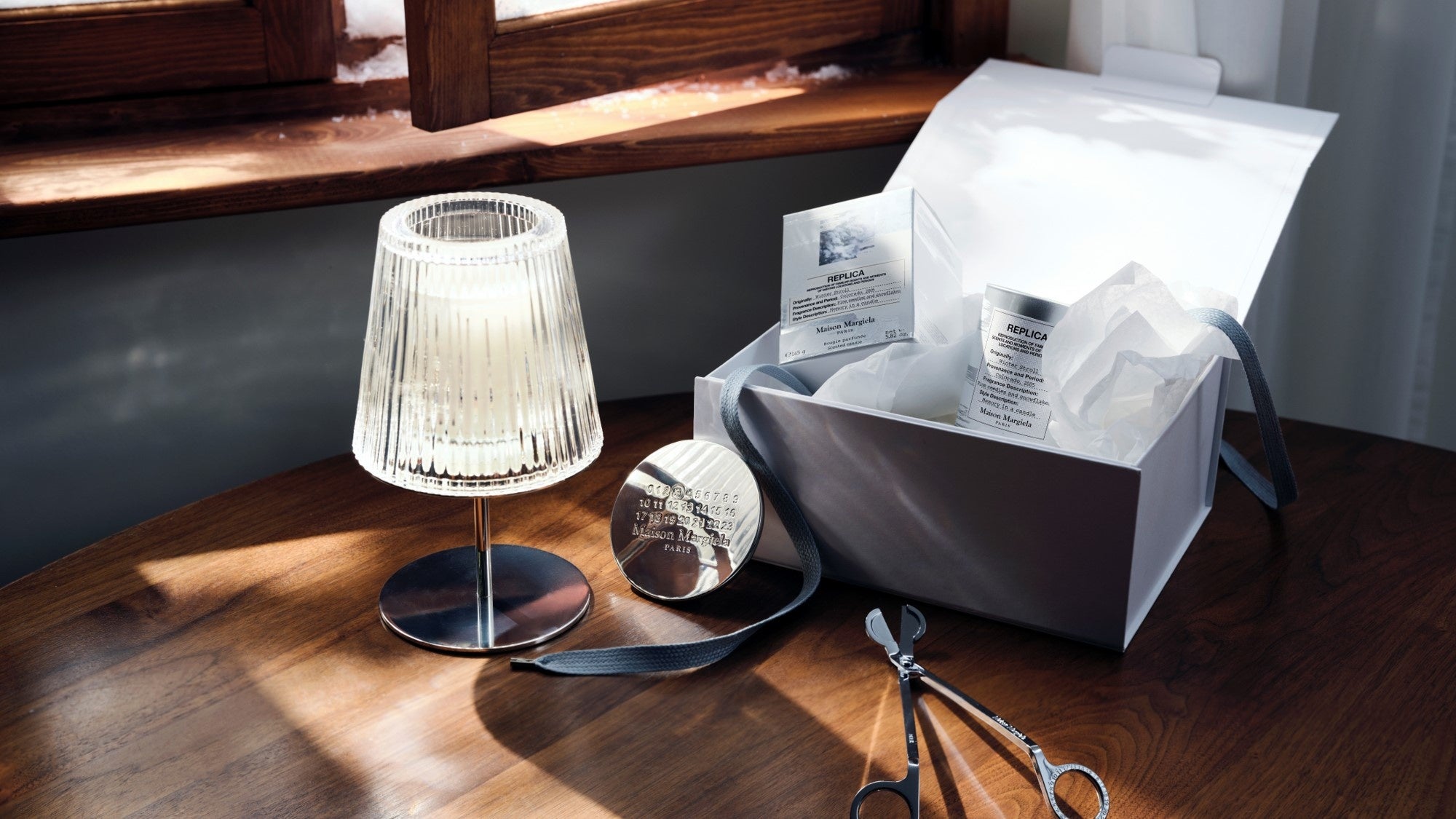 メゾン マルジェラ 「レプリカ」 フレグランスより、ホリデーシーズン