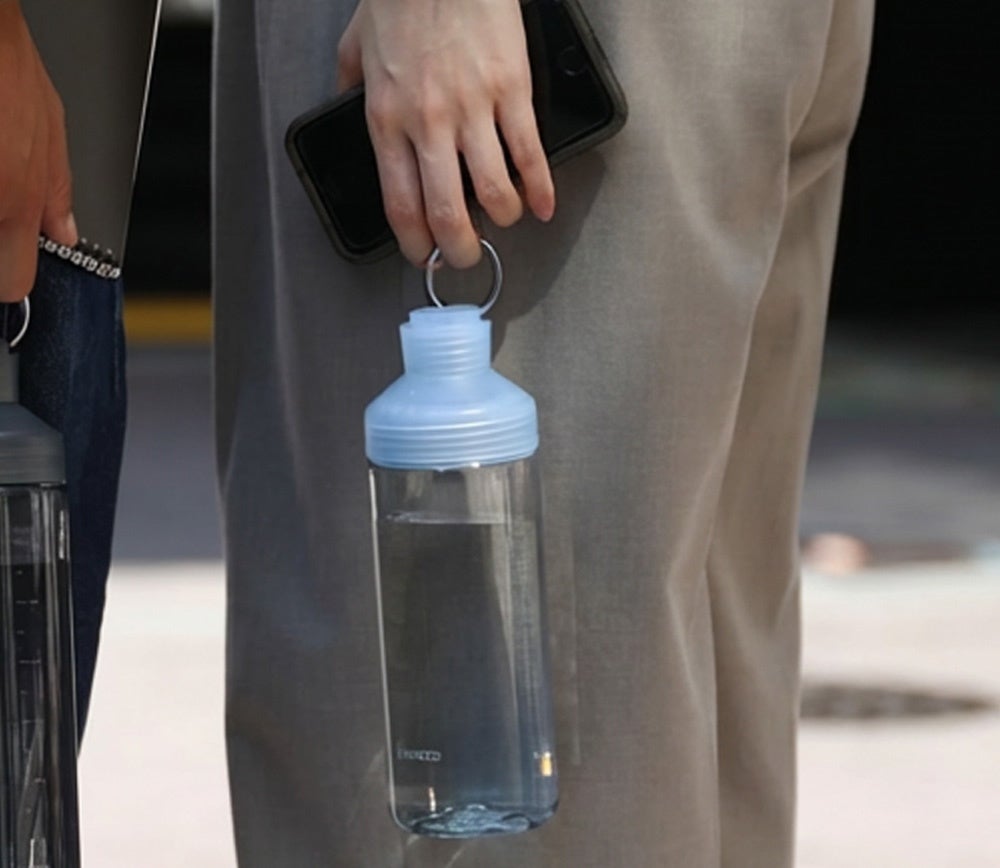 LIMA ウォーターボトル 690 – 株式会社シービージャパン CB JAPAN CO.,LTD