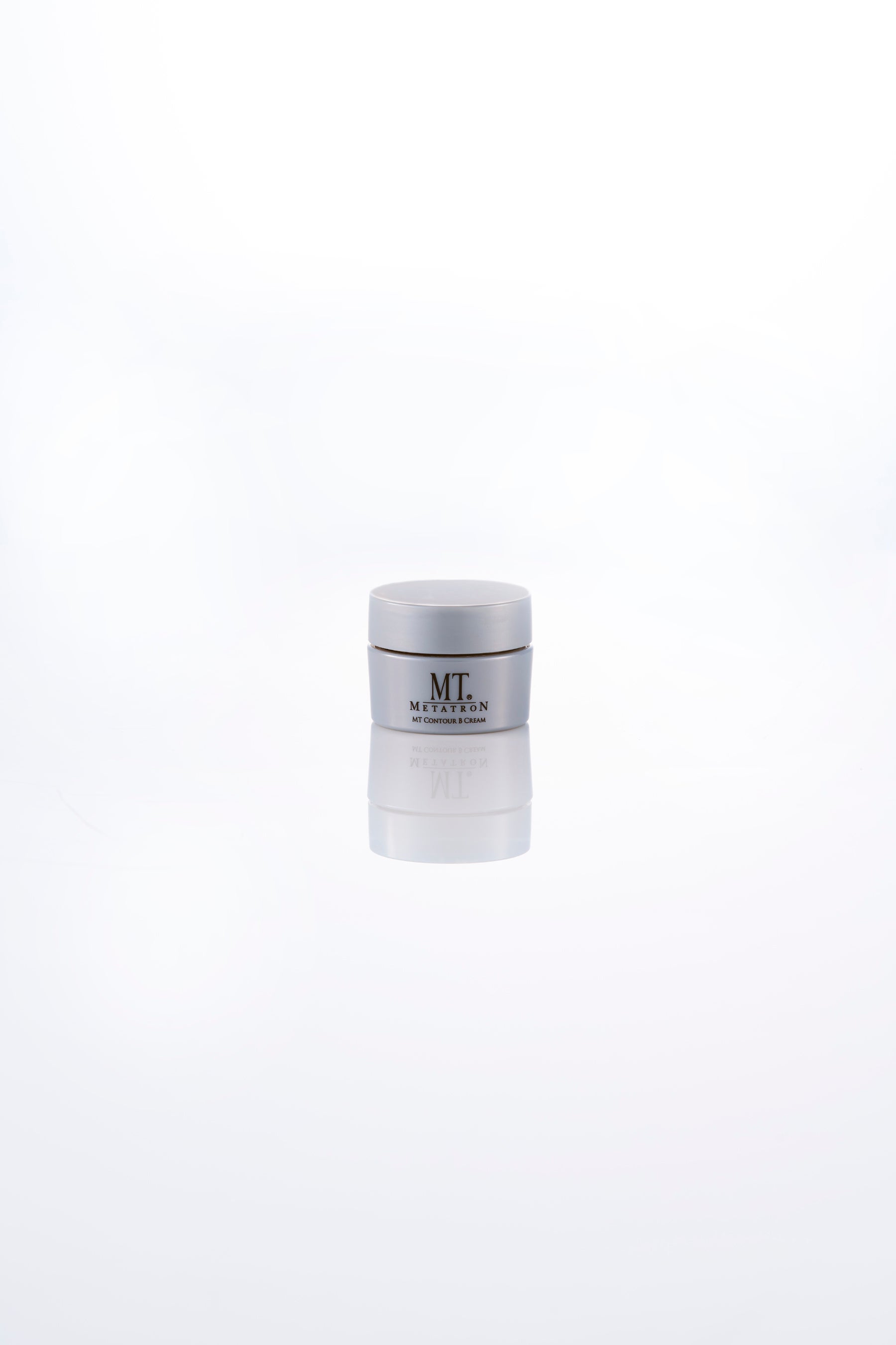 MT メタトロン『プレミアムコフレ2025』 2025年11月16日 数量限定発売