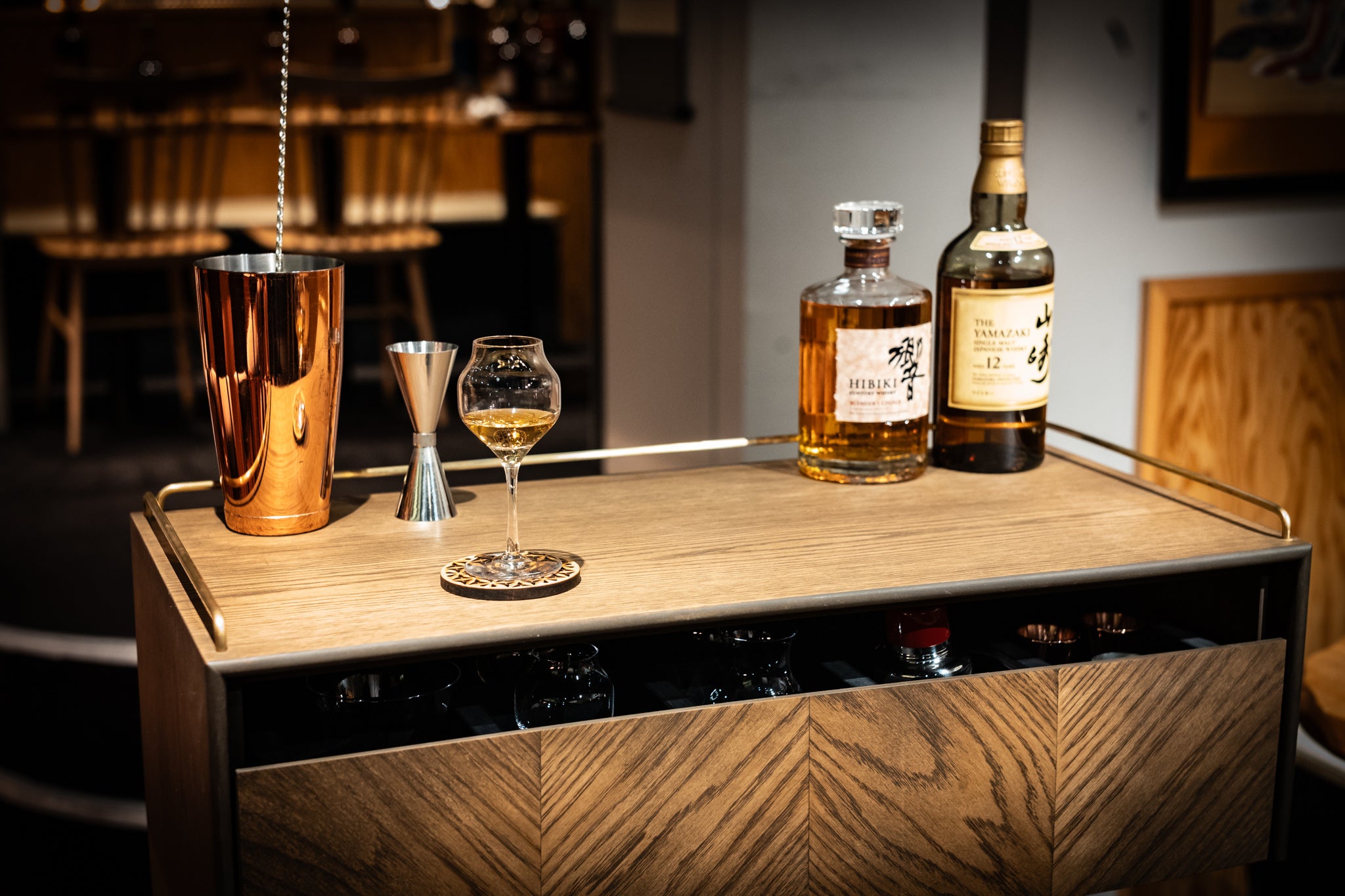 自宅をウイスキーサロンに」マスター・オブ・ウイスキー静谷和典氏が