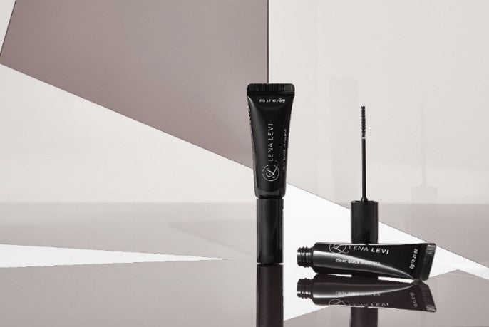 クリアでもない、ブラックでもない眉マスカラ「CLEAR BLACK MASCARA