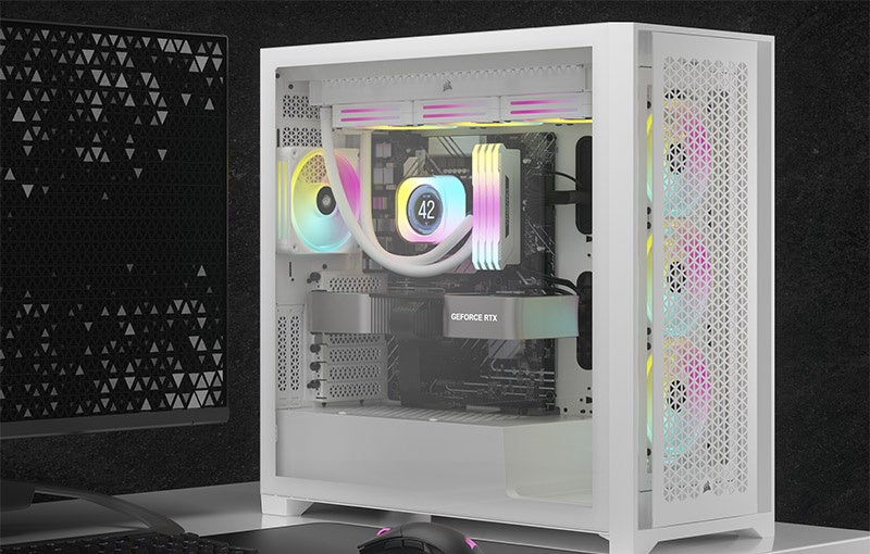 CORSAIR社製、高エアフローに最適化されたデザインのミドルタワー型PC