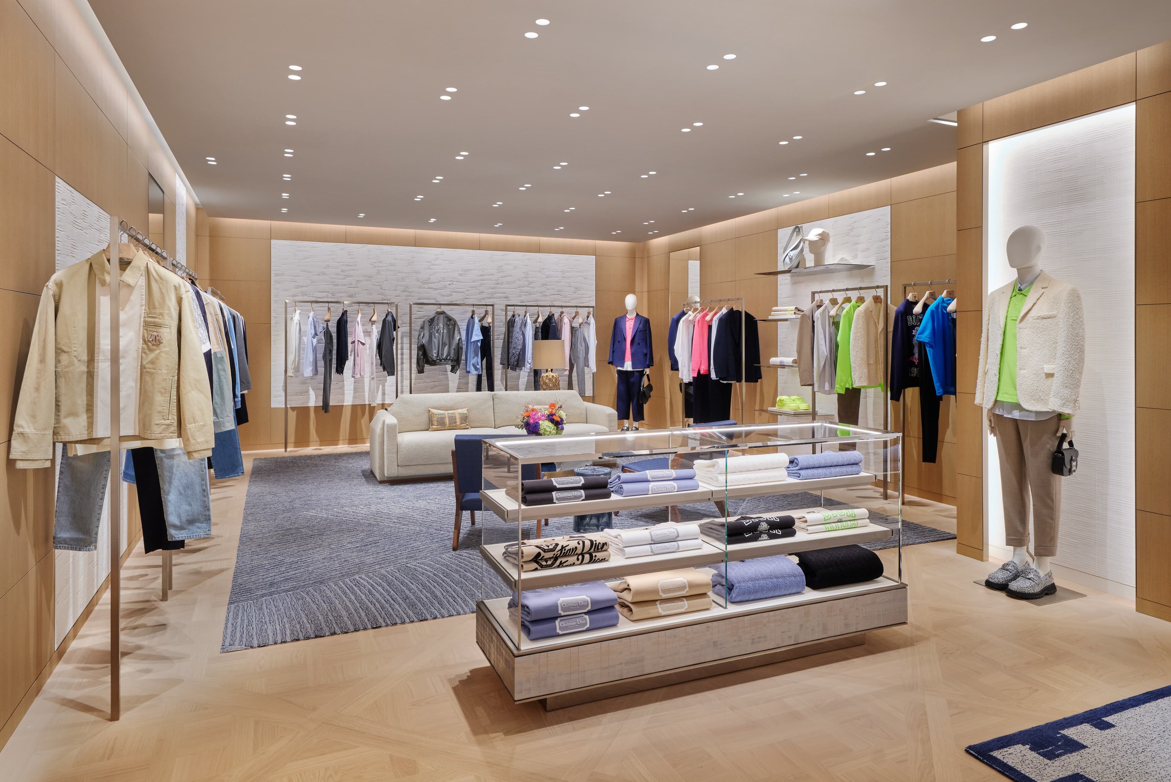 DIOR】ディオール 伊勢丹新宿 メンズがリニューアルオープン