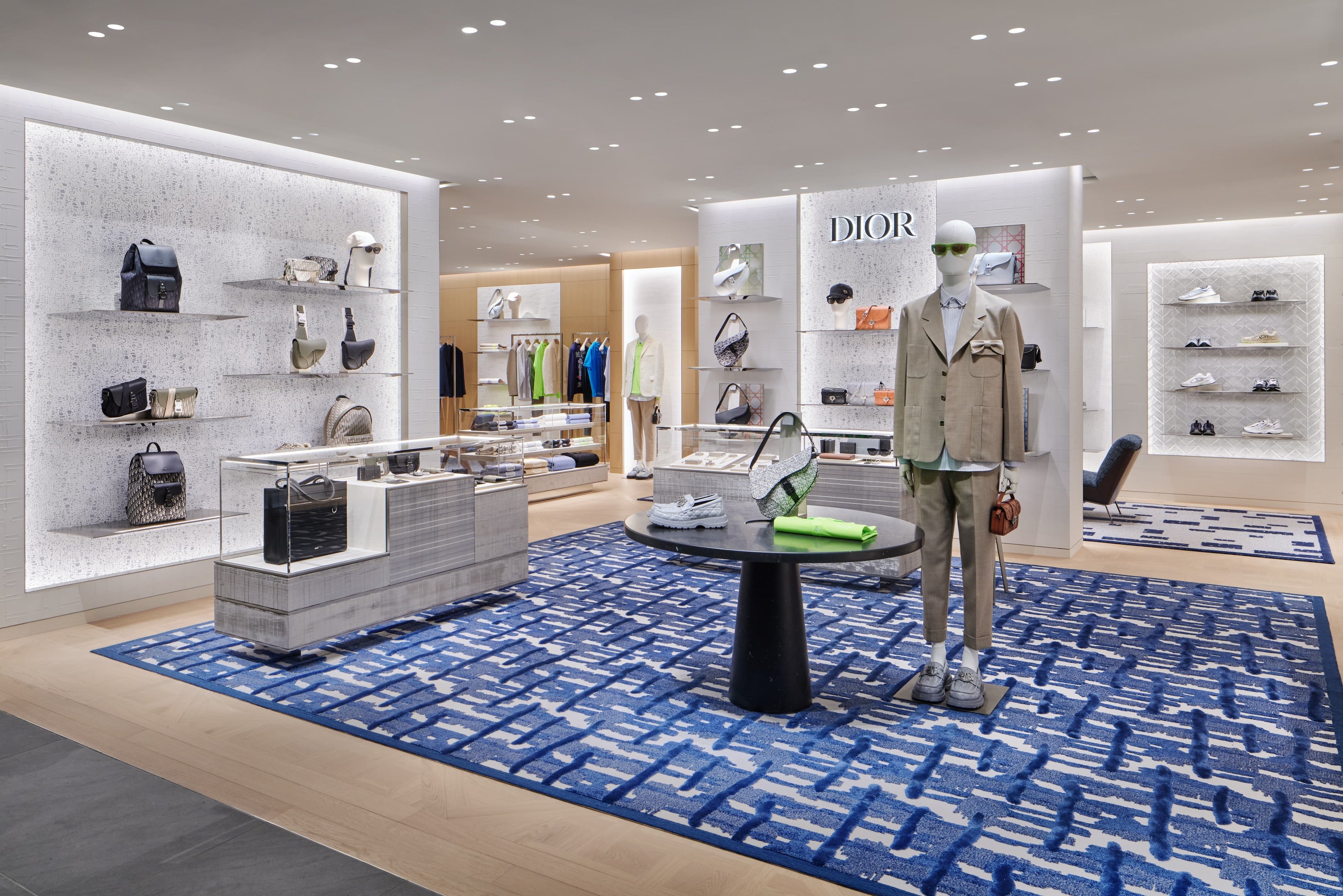 DIOR】ディオール 伊勢丹新宿 メンズがリニューアルオープン