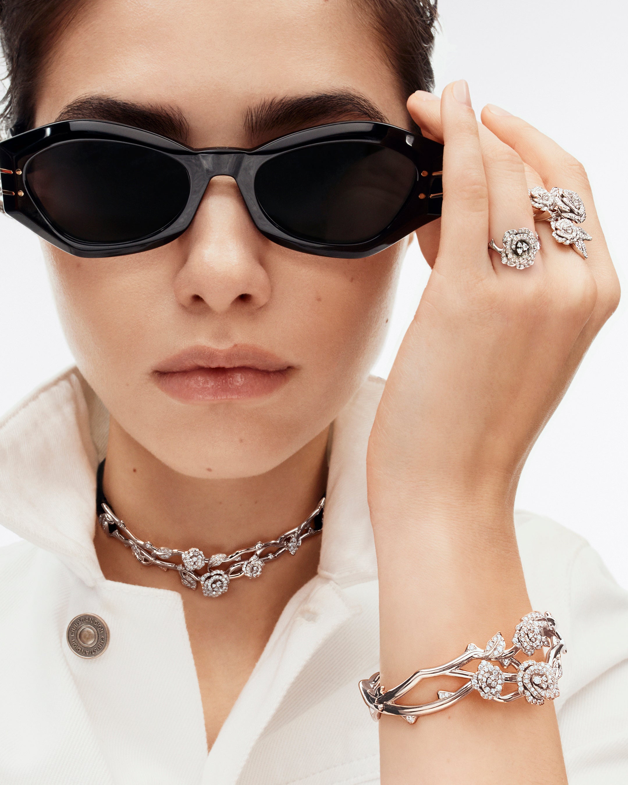 DIOR FINE JEWELLERY】「ラ ローズ ディオール」新作のヴィジュアルが