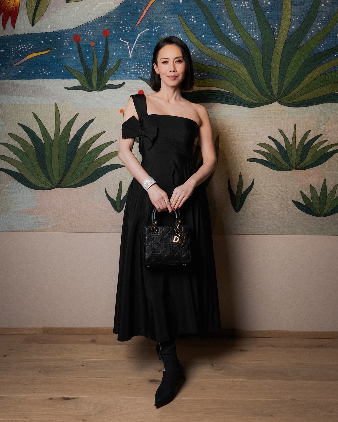 DIOR】中谷美紀がディオール ファイン ジュエリーを纏い2025年春夏