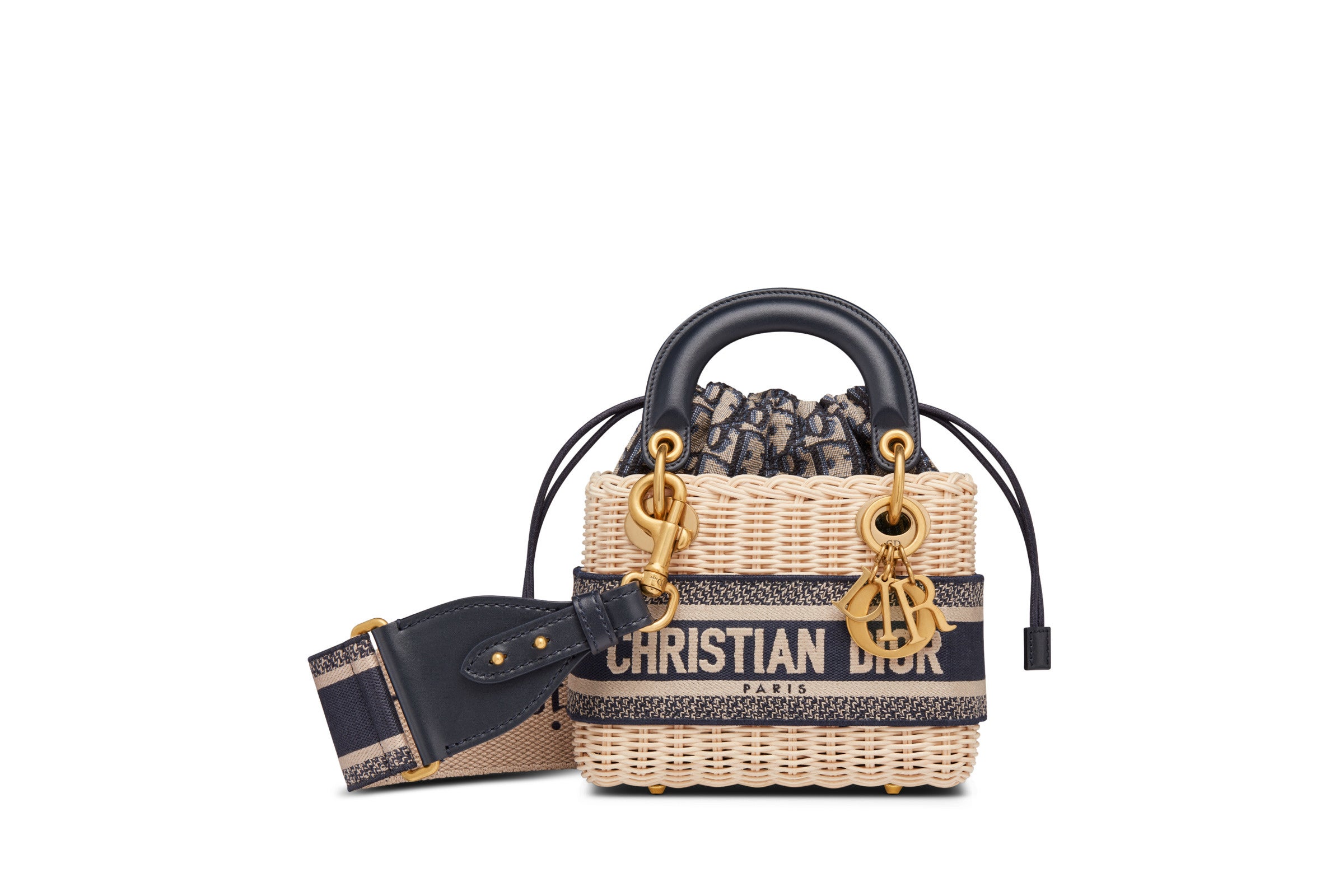 六本木ヒルズに「レディ ディオール ポップアップストア」がオープン