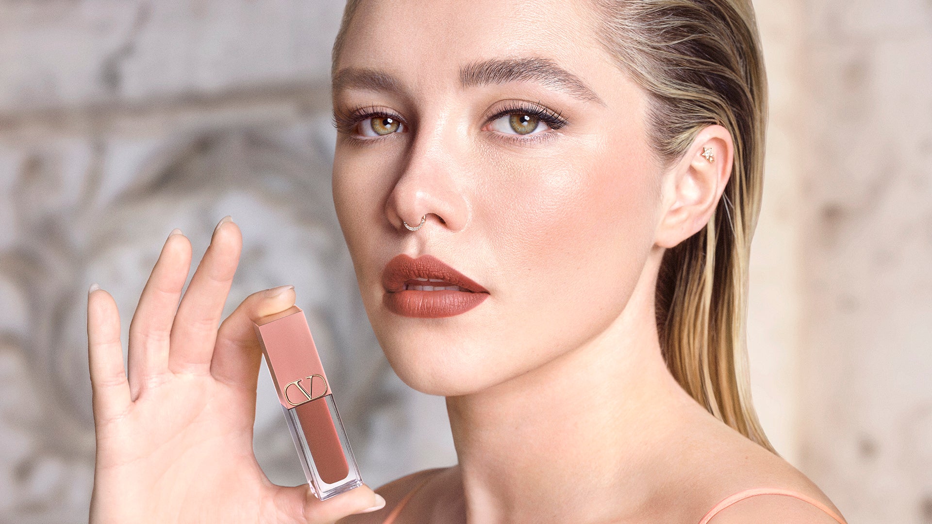 ヴァレンティノ ビューティから2-IN-1リップ＆チーク「ヴァレンティノ