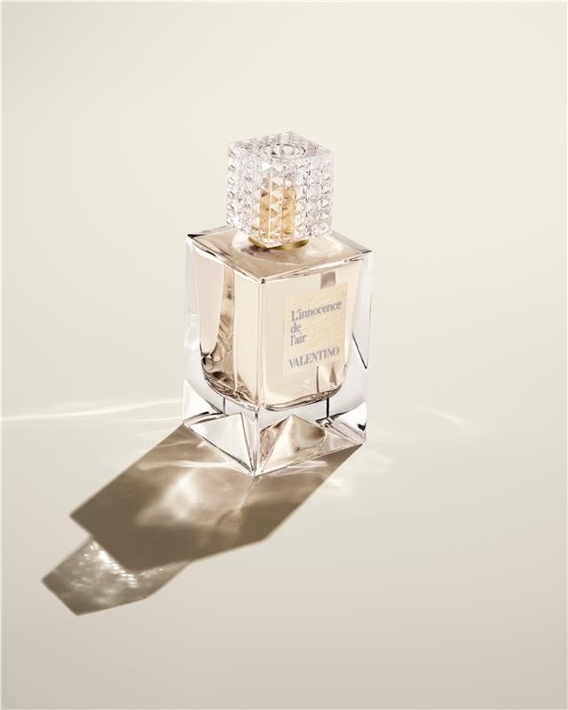 単体でも、重ねても。オートクチュール発想の「ヴァレンティノ