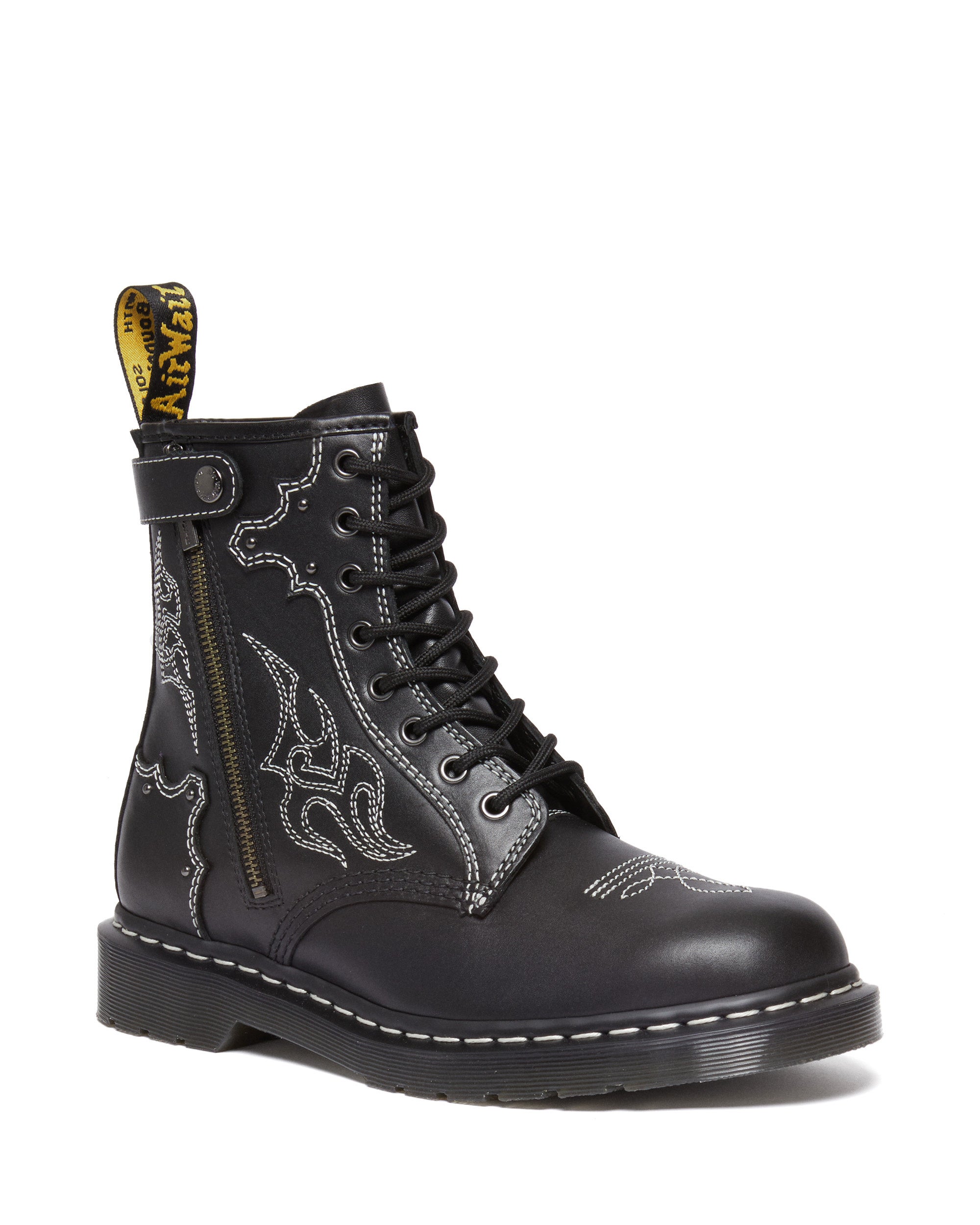DR. MARTENS “THE GOTHIC AMERICANA COLLECTION