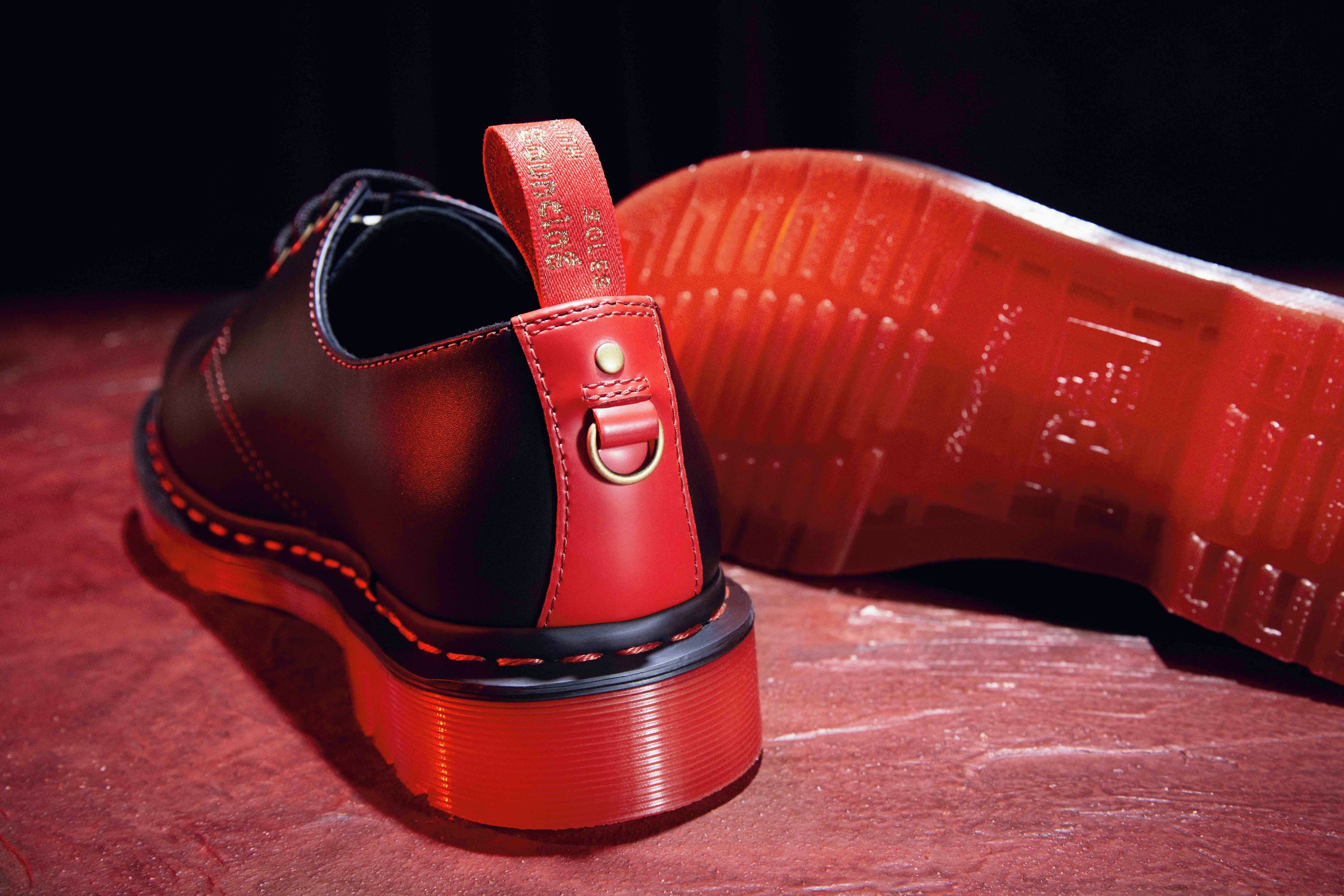 DR. MARTENS 2023 YEAR OF THE RABBIT | ドクターマーチン・エアウエア