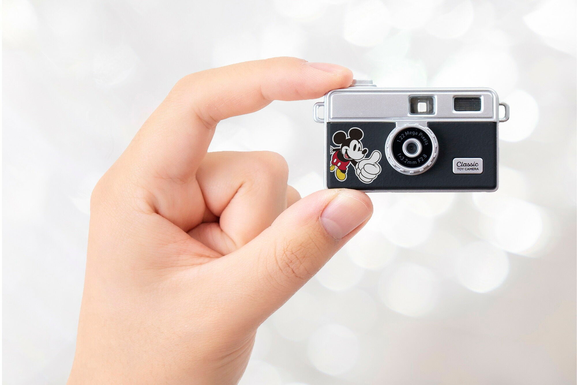 ディズニーキャラクターの声を聞きながら撮影できる超小型トイデジタル