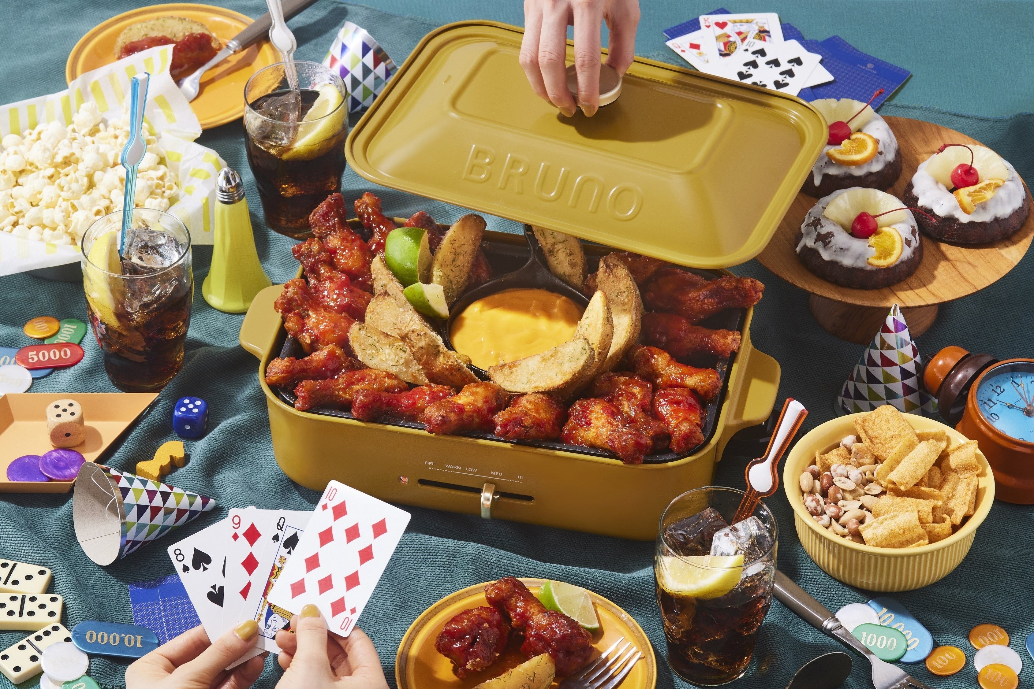 BRUNO10周年記念 特別企画！大人気ホットプレートから5色の限定カラー