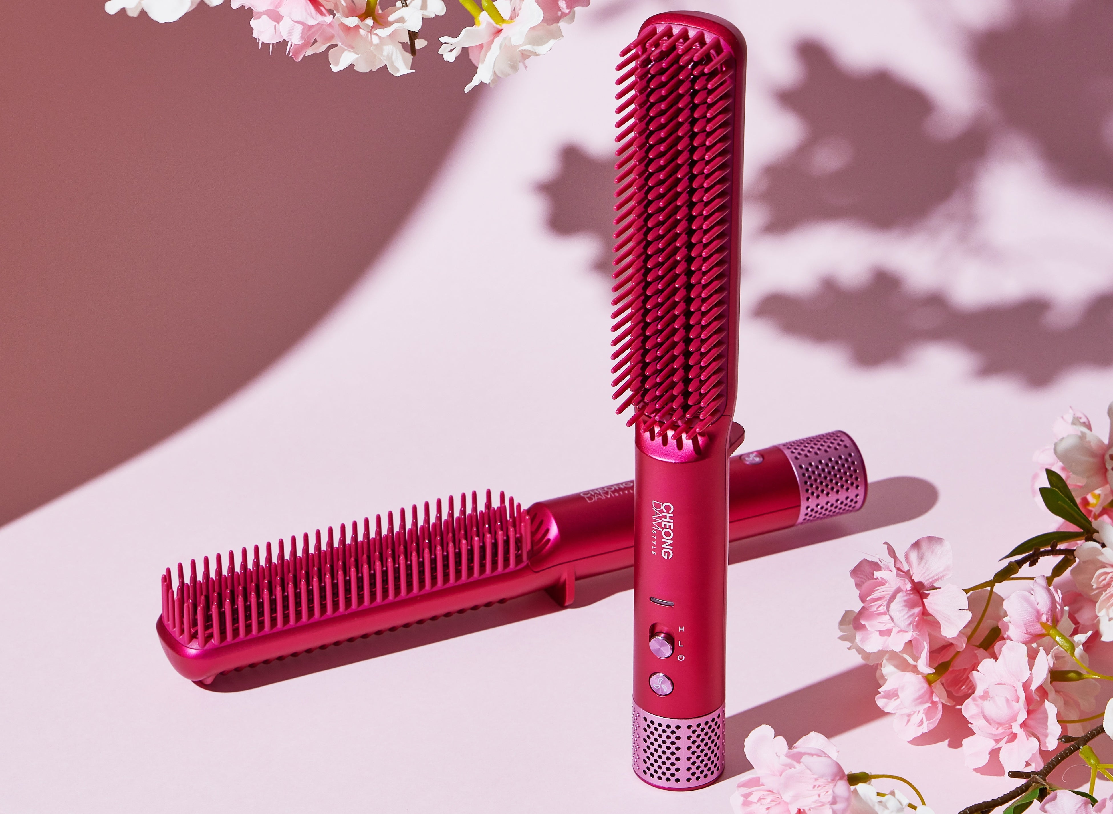 韓国市場でシリーズ累計35億円突破のブラシ型ヘアアイロン