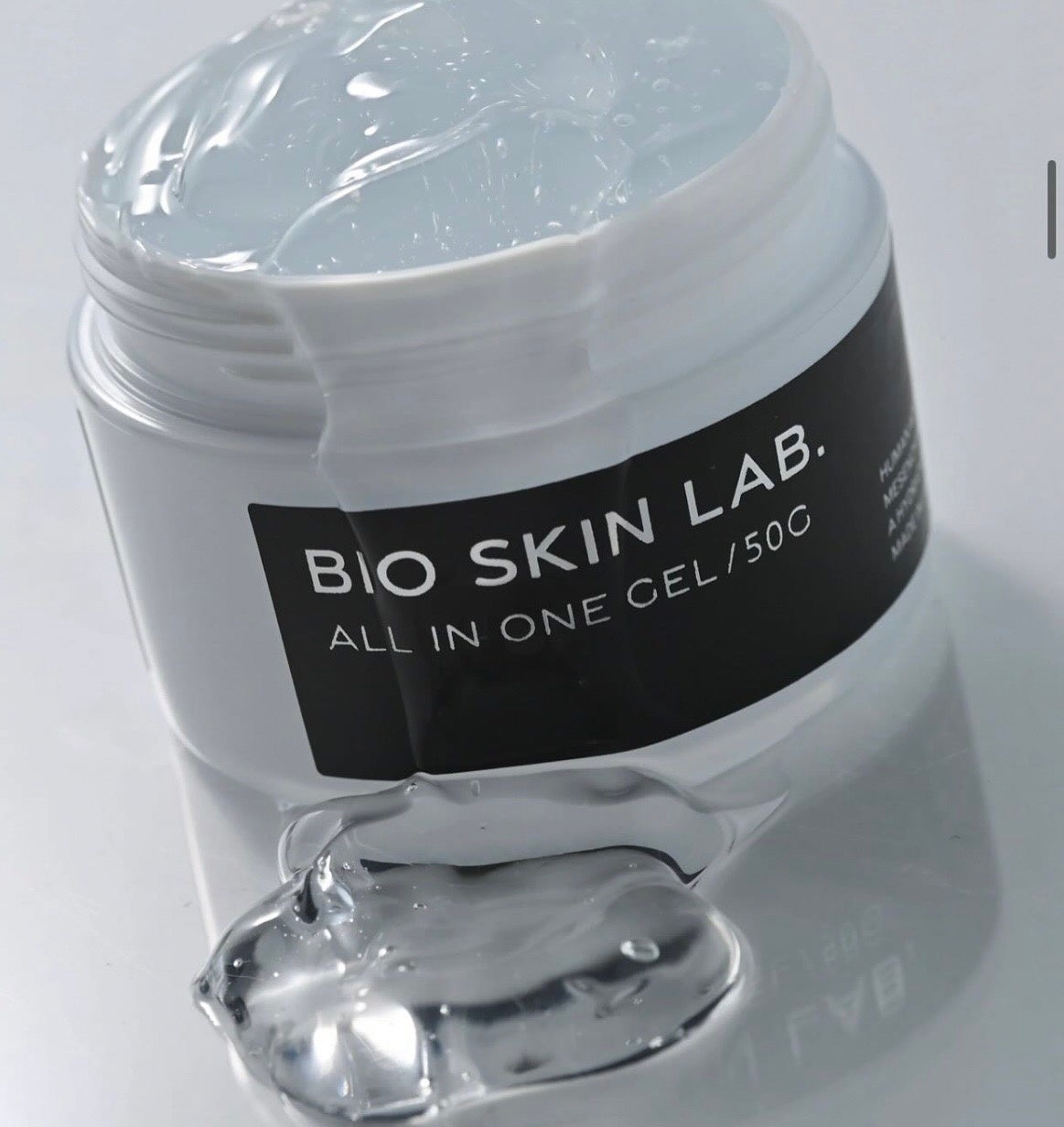 SILK THE RICH presents BreakingDown12』会場内に朝倉未来監修のBIO