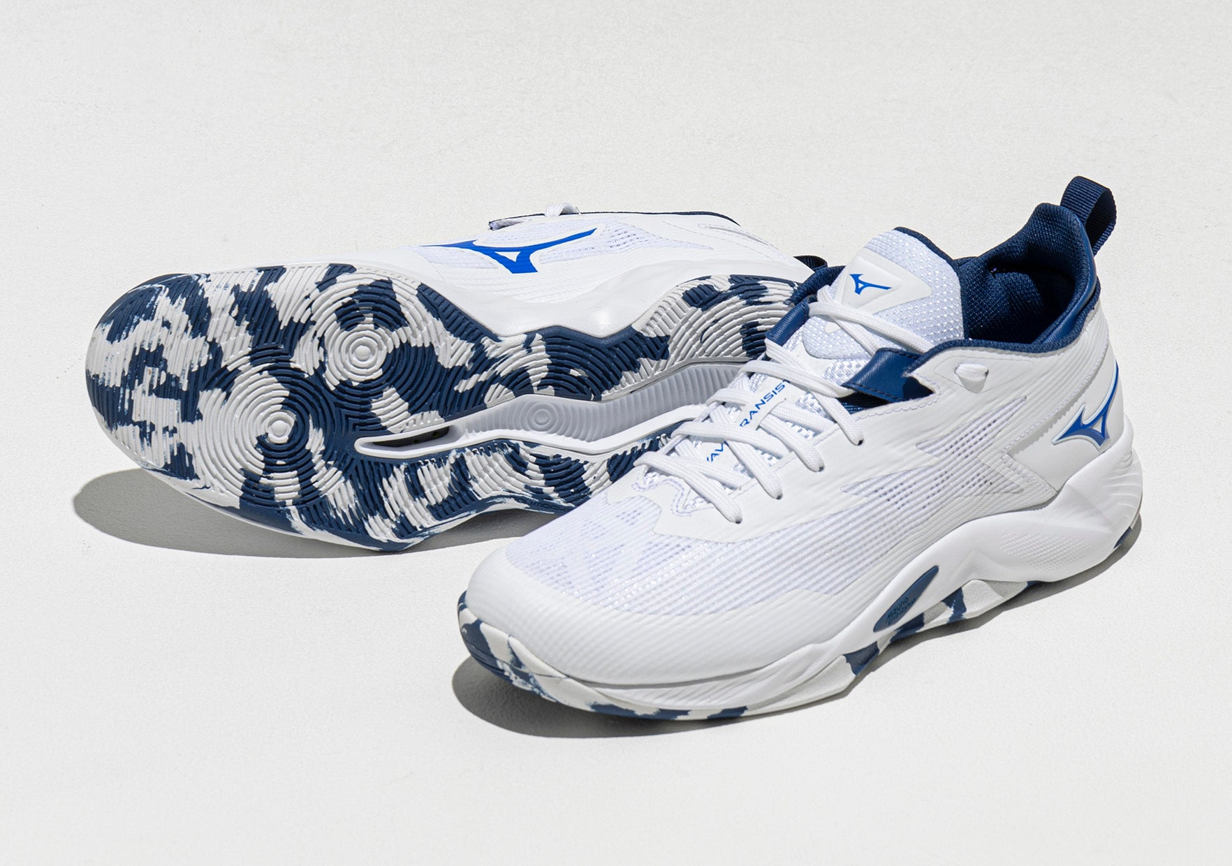 7年ぶりに中高生向けバスケットボールシューズが新登場、「WAVE