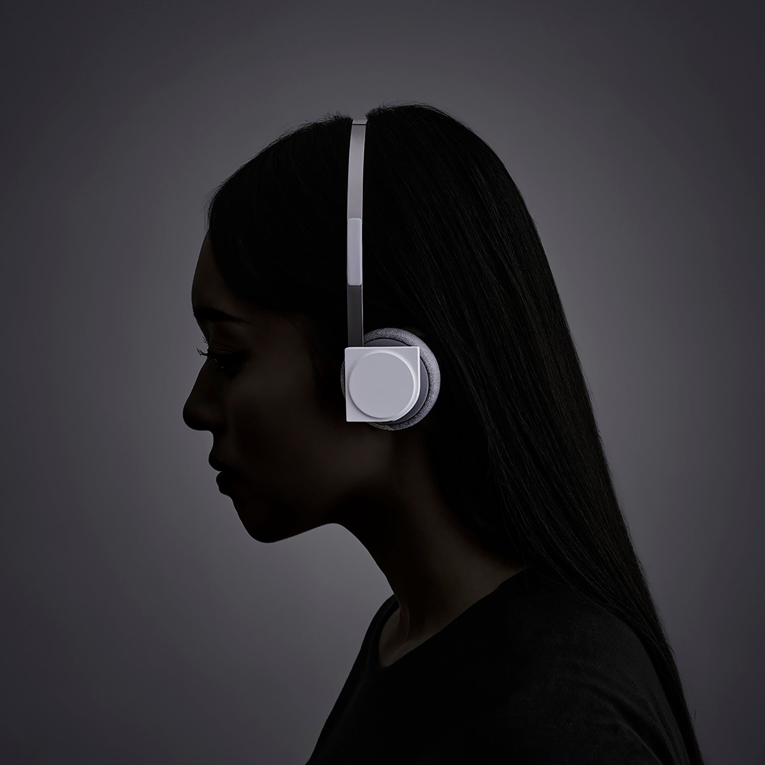 km5 Inc.より新商品ライトウェア・ヘッドフォン＜Hp1＞が登場！6月26日