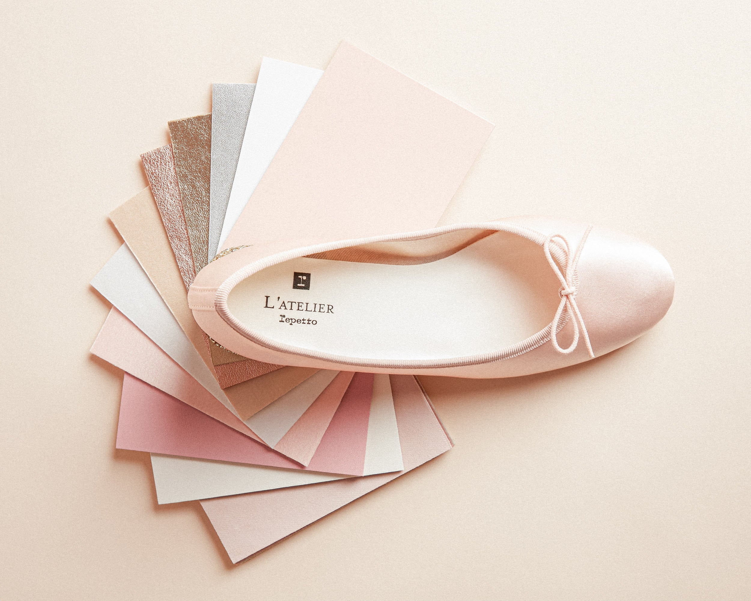 レペット〉世界に1足だけのオリジナルシューズを作ることができる