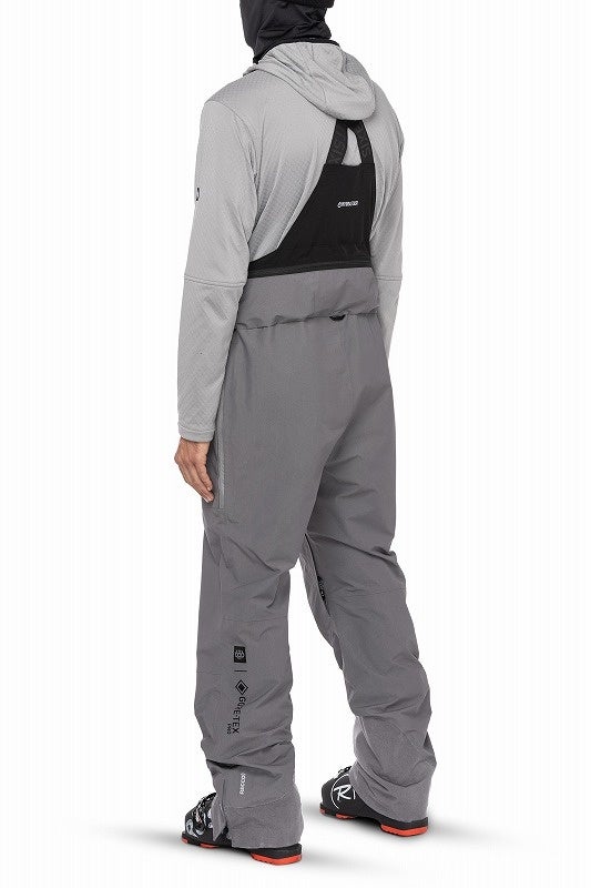 LA発スノーボードウェアトップブランド『686(シックスエイト