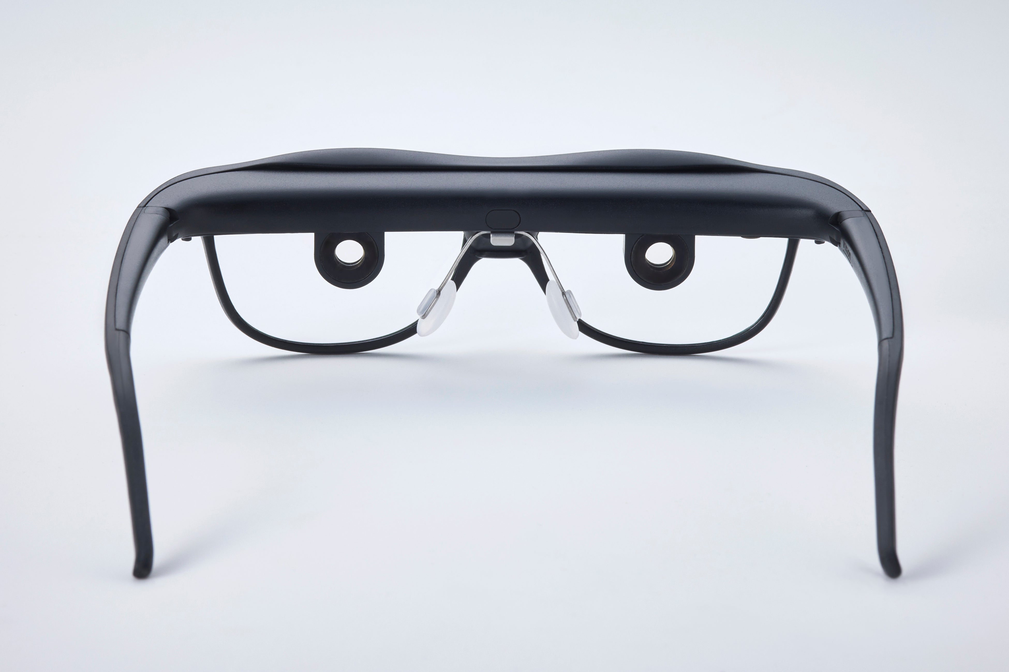 待望の全国展開開始】進化したオートフォーカスアイウェア「ViXion01S