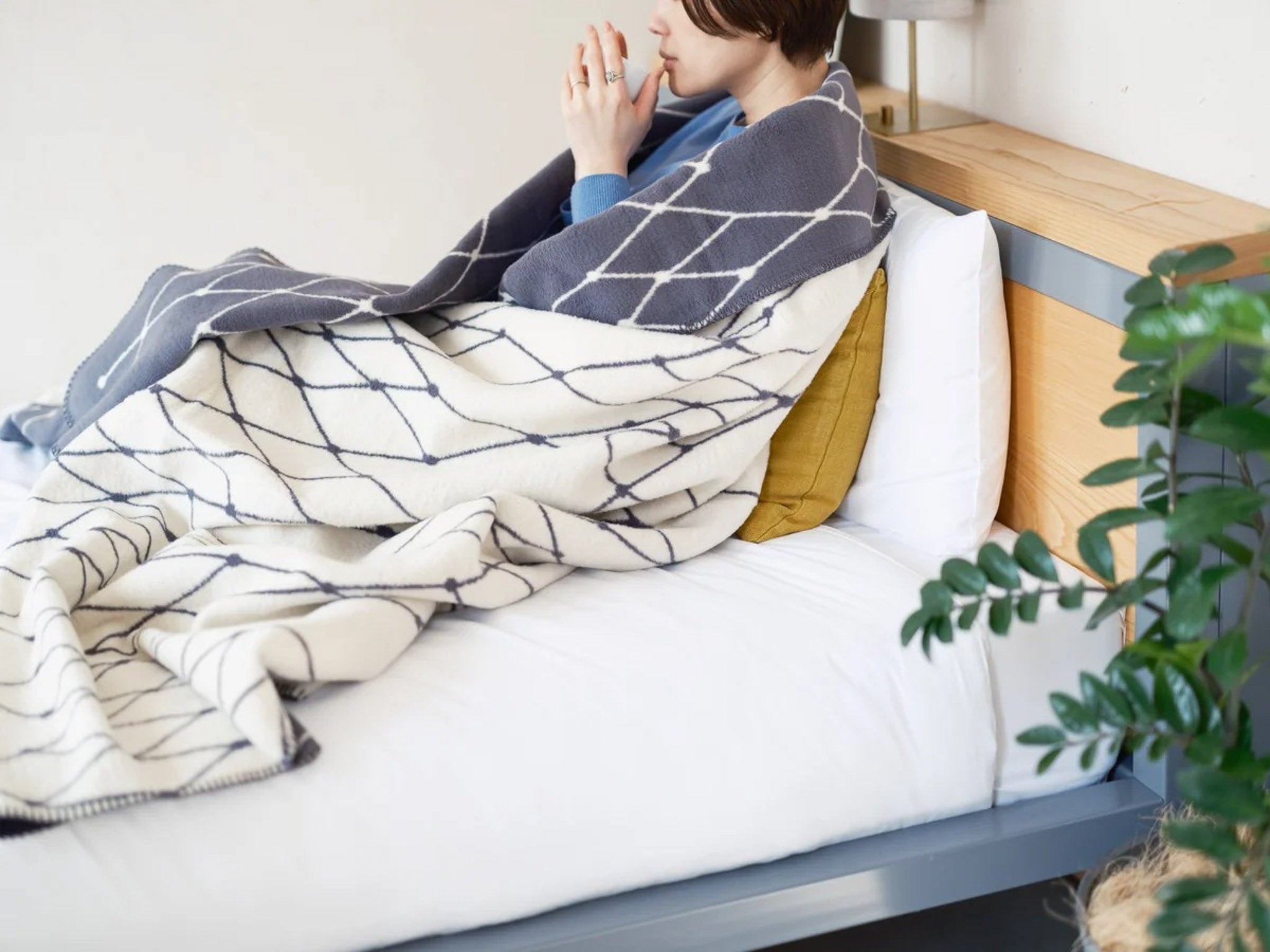 話題のブランケット「the GRID」で知られる「bastisRIKE」の日本卸売