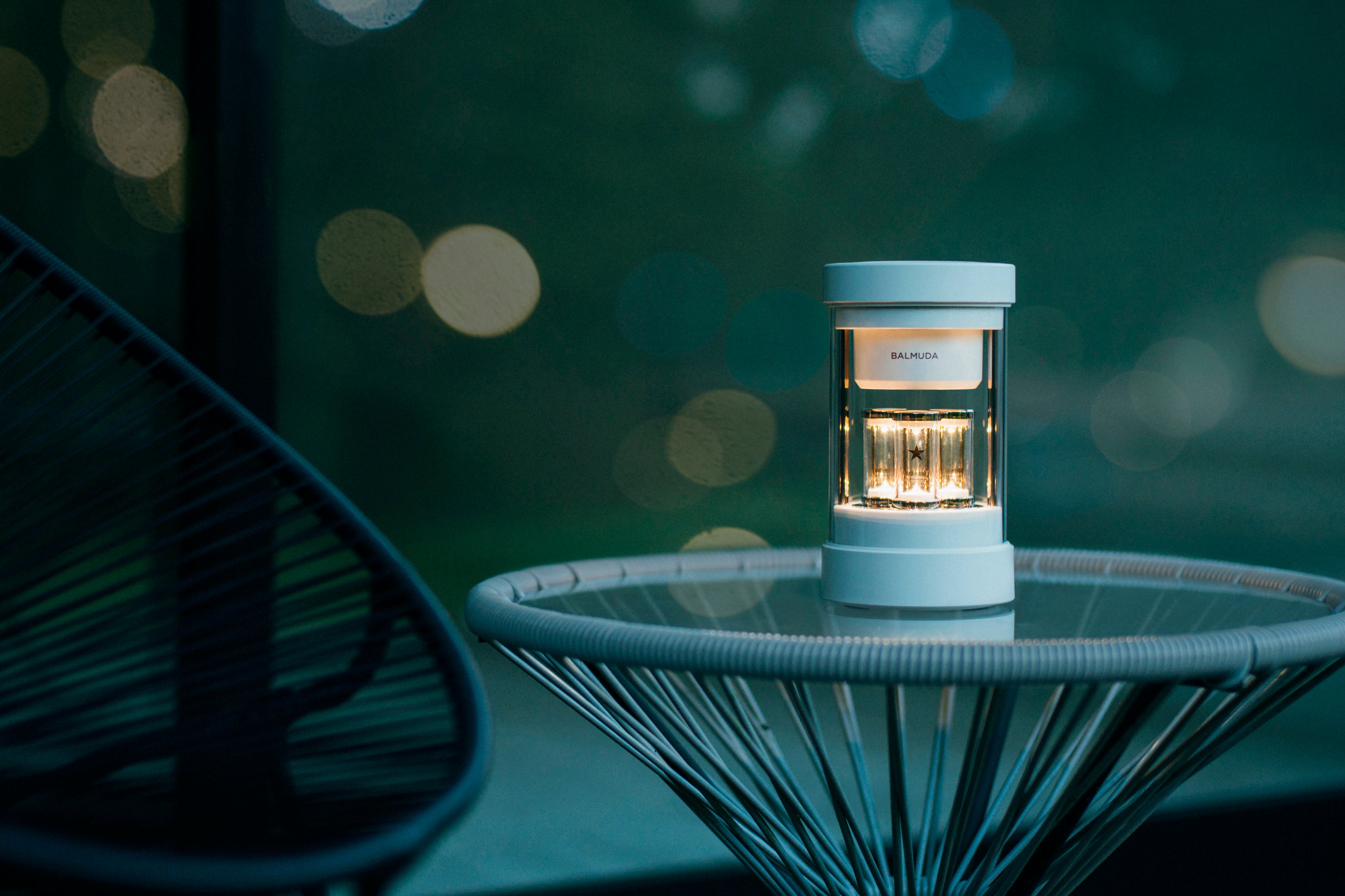 本日発売】バルミューダのワイヤレススピーカーに限定カラー「ホワイト