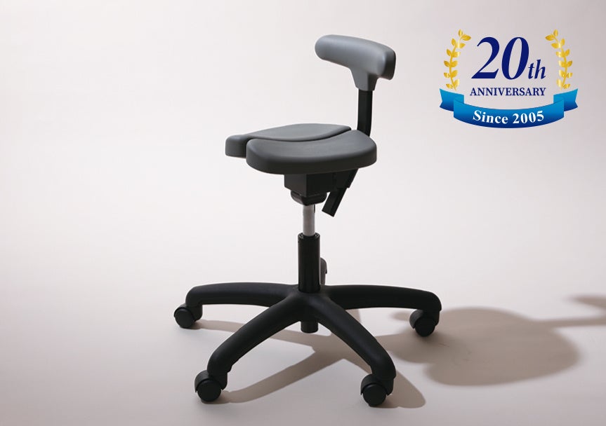 姿勢矯正イスのベストセラー アーユル・チェアーが20周年！ | 株式