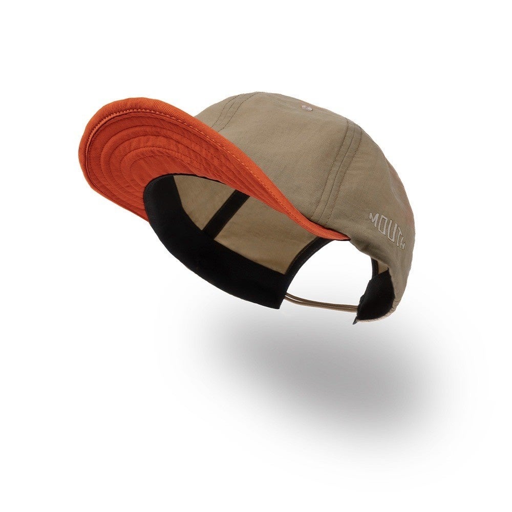 カメラ撮影にもアウトドアにも最適な軽量で多目的な「フレックスマルチ