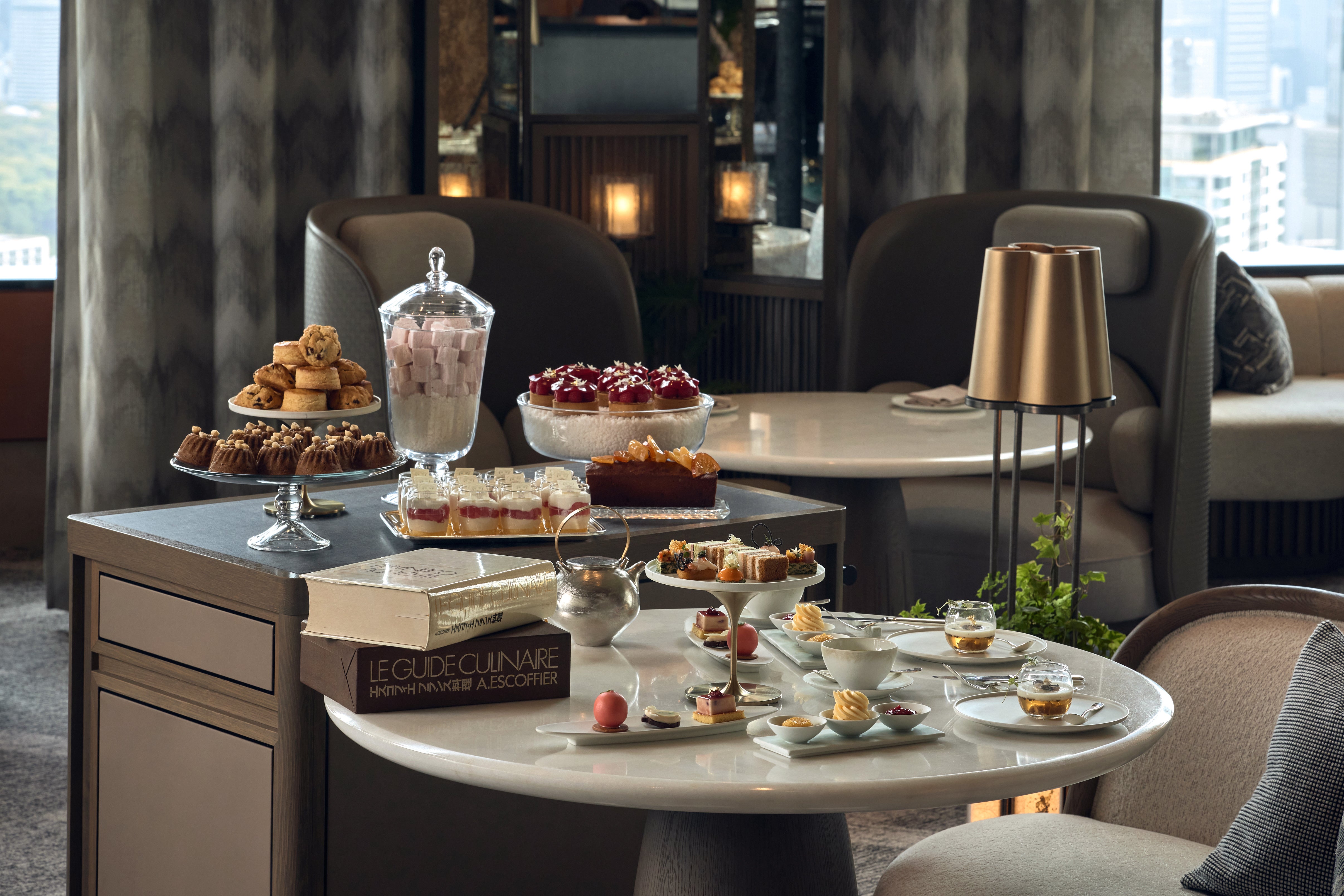 ザ・リッツ・カールトン東京】伝統的なアフタヌーンティーと