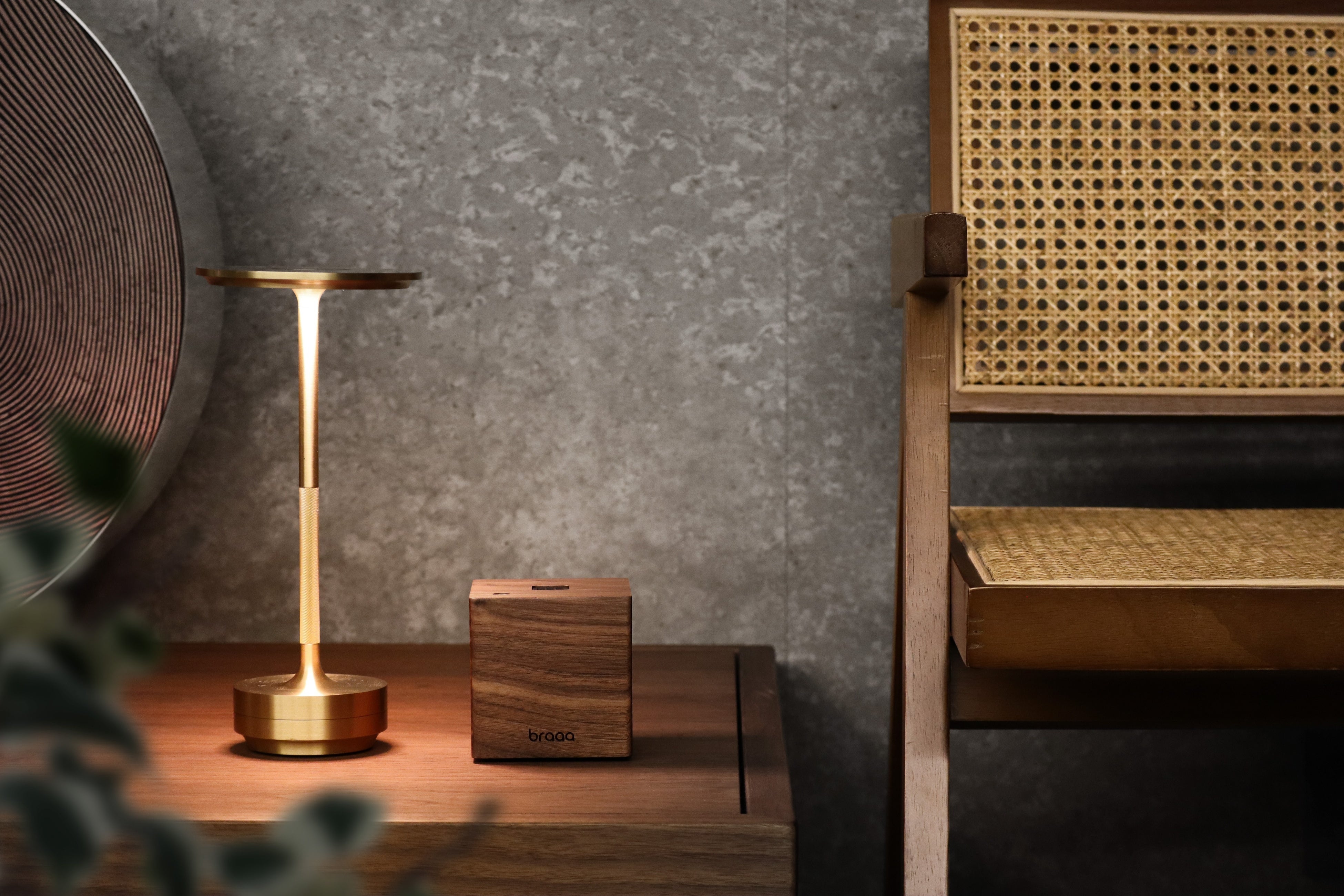 KINCHOコラボ第2弾！まるでアートオブジェ、蚊に効く「canox LIQUID