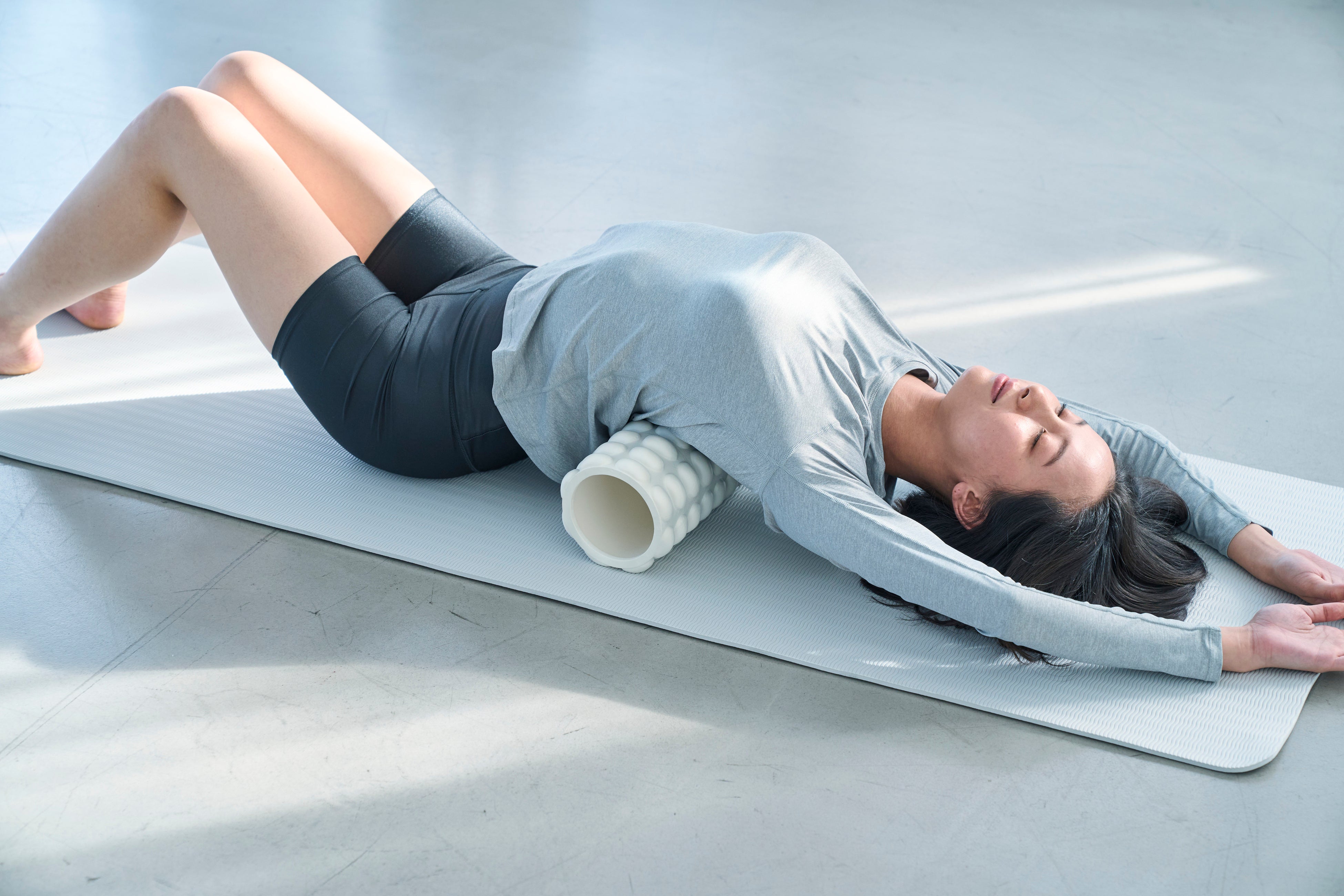 自宅でセルフで本格整体！人気整体師の指圧効果を徹底再現 日本初