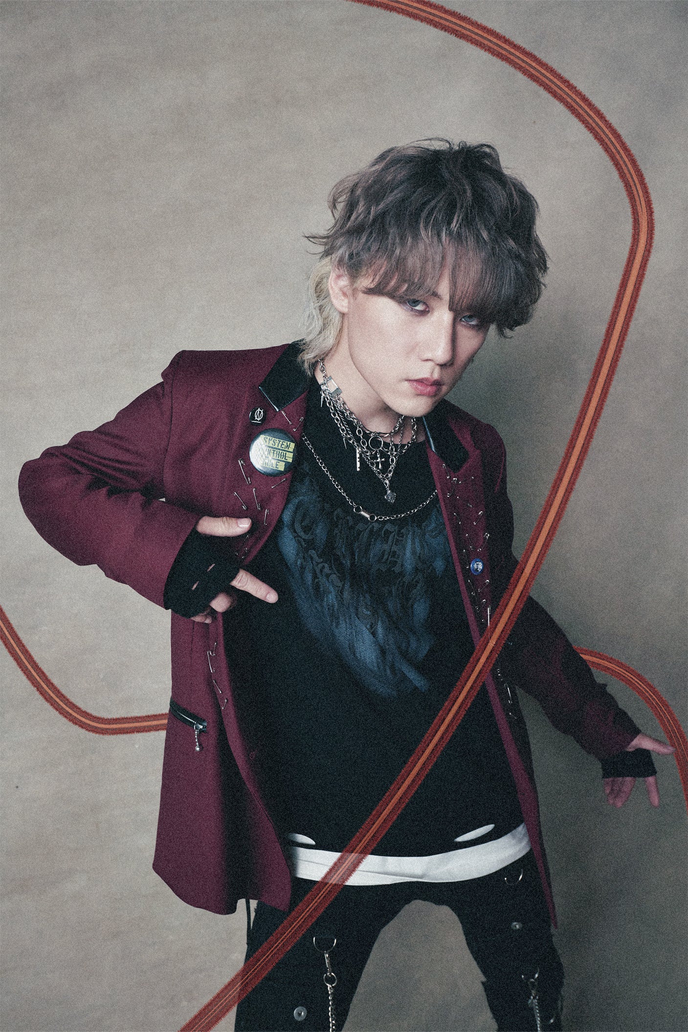 19歳という若さでこの世を去ったYOSHI。XYのメンバーと共に新たに蘇る