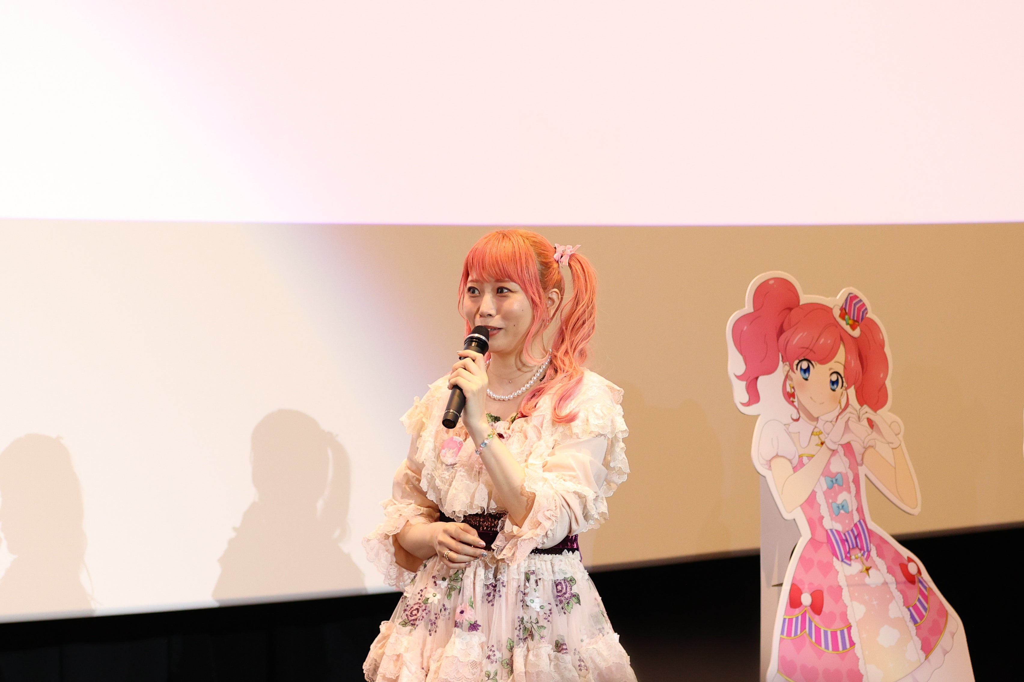 アイカツ！メモリアルステージ ～輝きのユニットカップ～」大ヒット