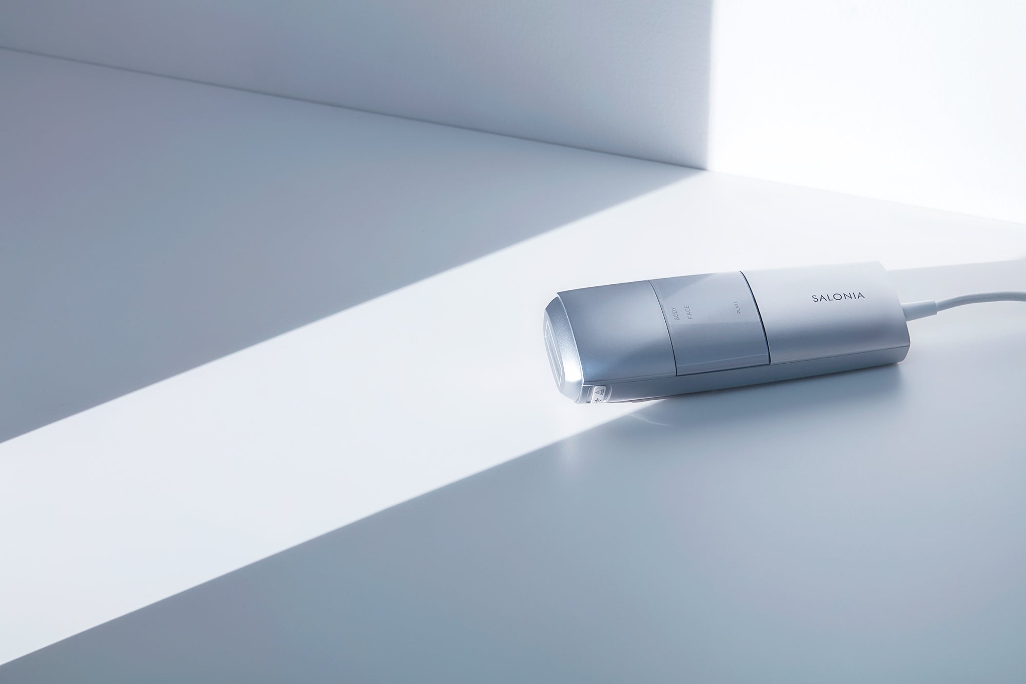 SALONIA 脱毛器 ボディ・フェイス対応 【公式通販】