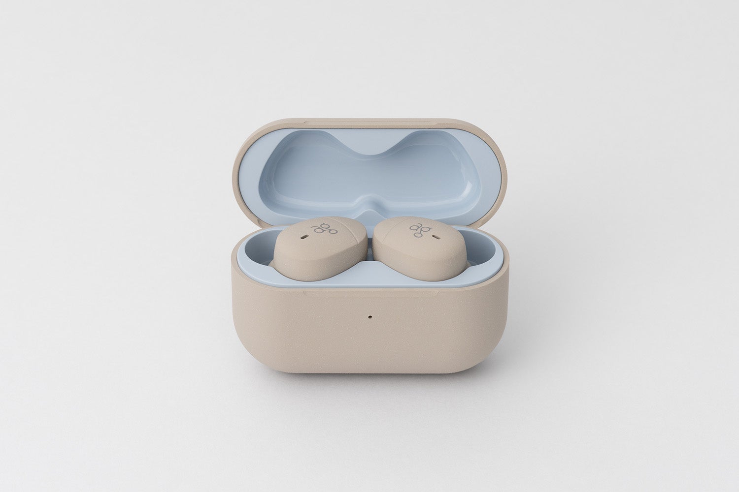 世界初のASMR専用ワイヤレスイヤホンがさらに進化！ 超近接音場に特化