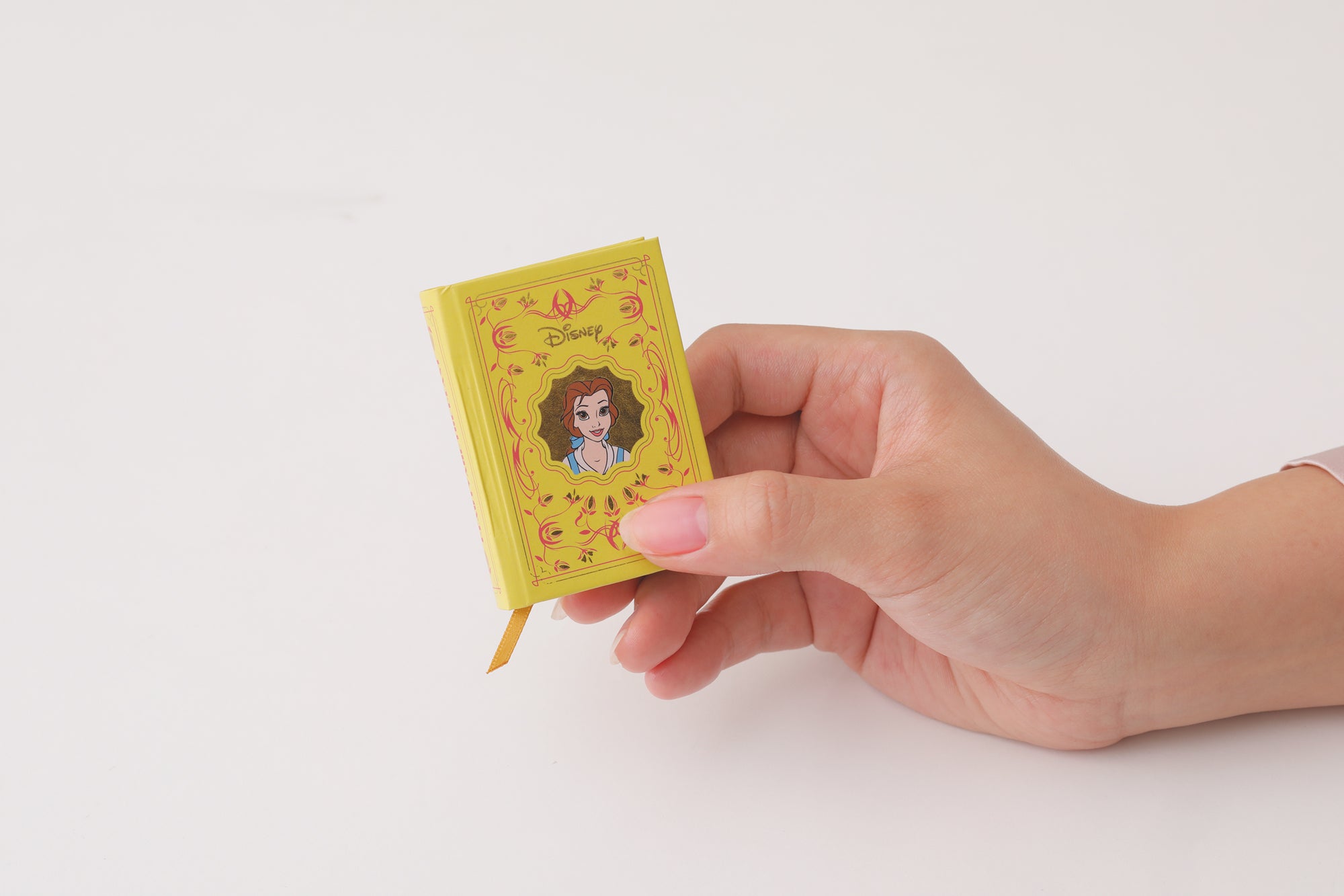 大好評につき売り切れ続出！話題の『ディズニー ミニブック