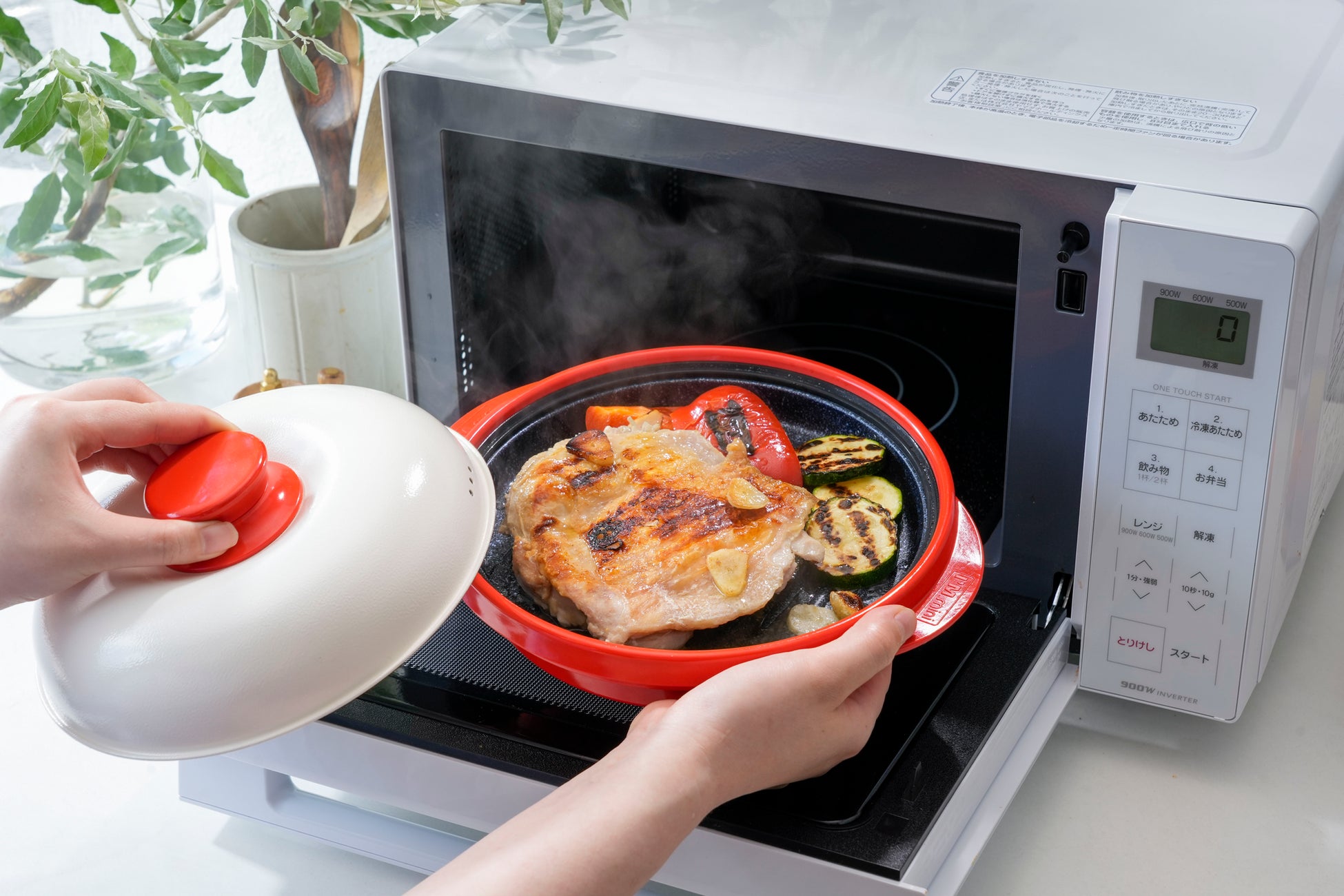 電子レンジ専用調理器の「レンジメート」シリーズ世界累計出荷台数 500