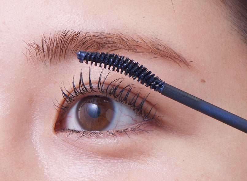 新商品】継続率90％のまつ毛美容液を販売する「GENiS（ジェニス