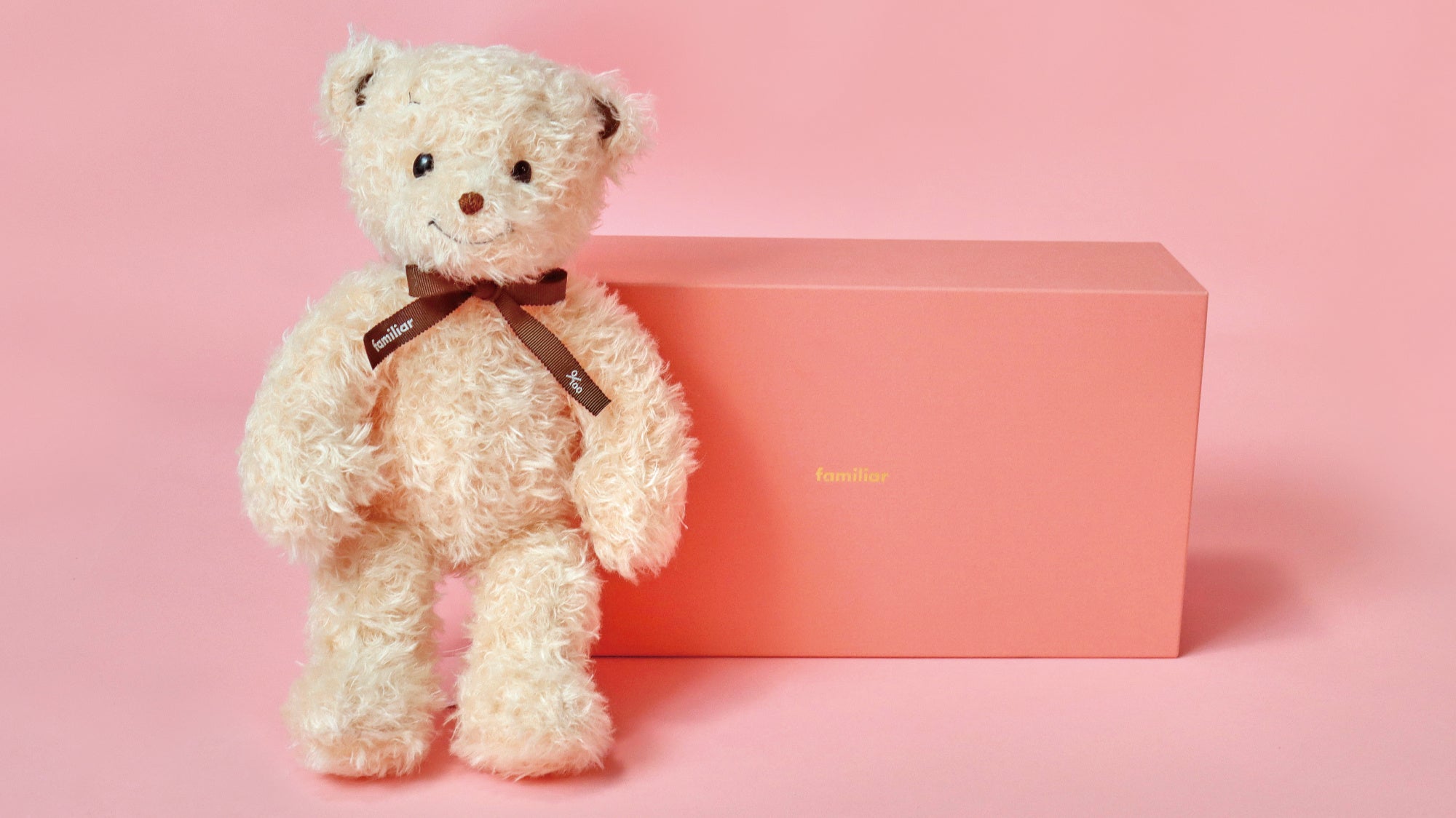 ファミリア「Christmas Collection 2024」はピンク一色！ 子どもは