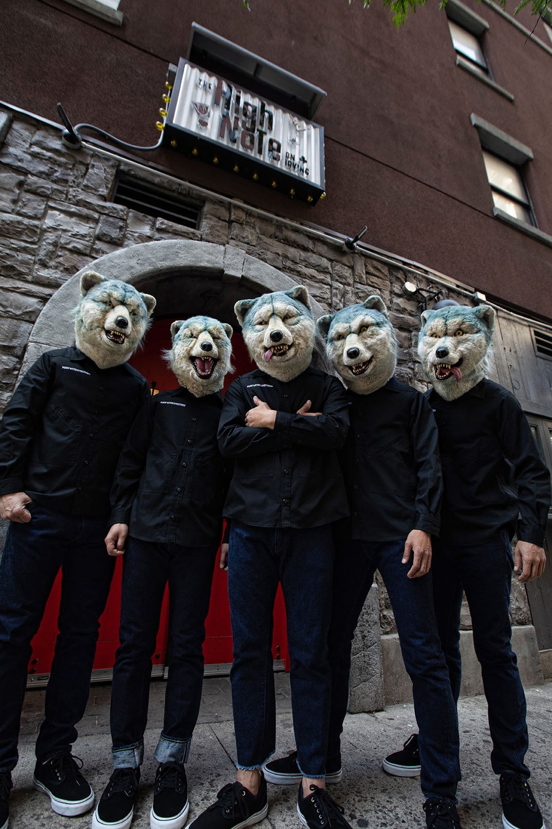 MAN WITH A MISSION 3rdアルバム「Tales of Purefly」の発売10周年を
