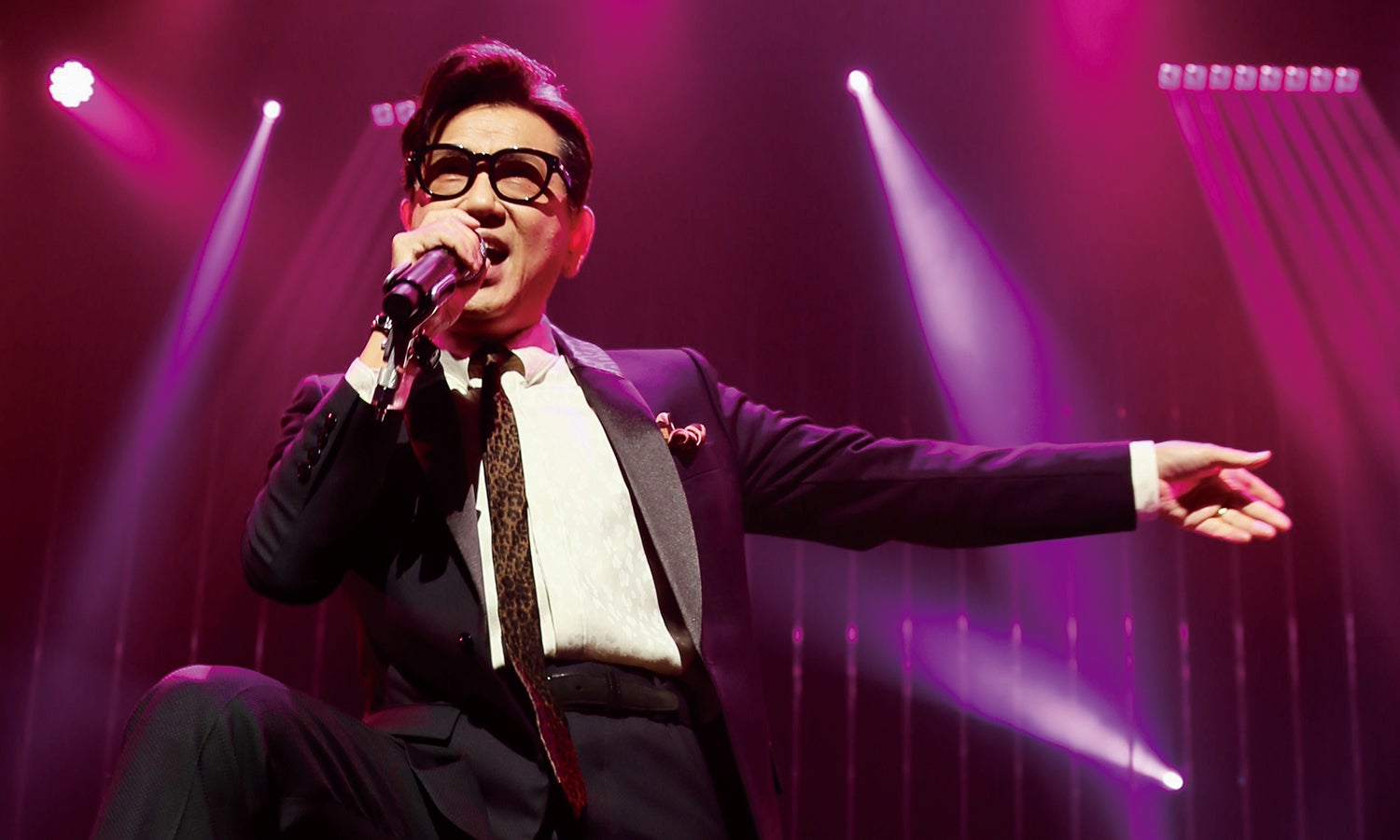 藤井フミヤ＞デビュー40周年のアニバーサリーイヤーを締めくくる、藤井