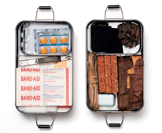 キャンプ小物をすっきり収納！ mont-bell×BE-PAL『モンベル“キャンプ