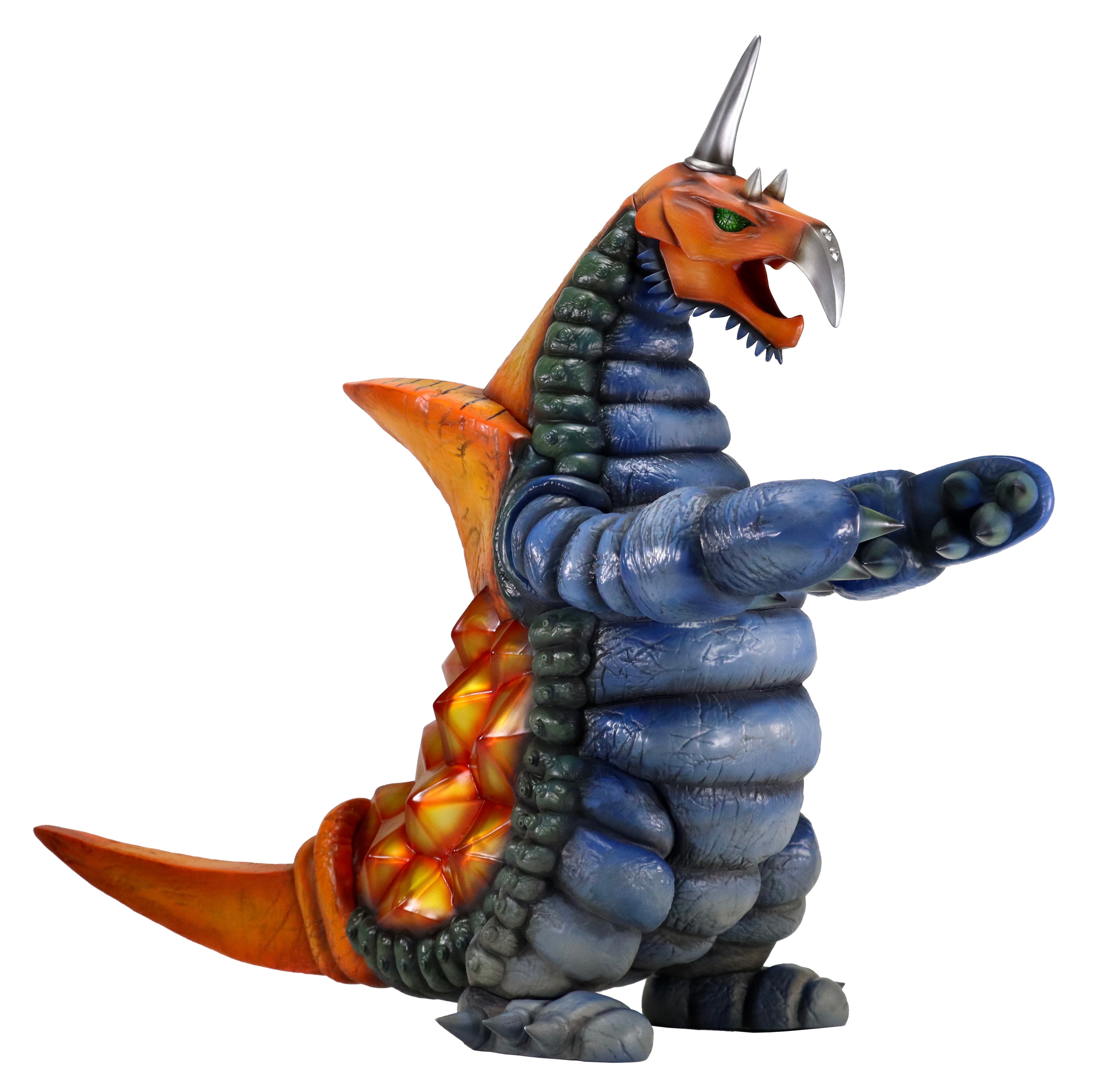 ウルトラマンA（エース）』に登場する、『一角超獣 バキシム』が特大