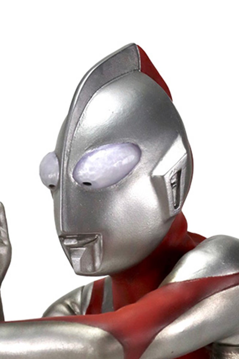 ウルトラマン』に登場する、『ウルトラマン（Bタイプ）』がハイ