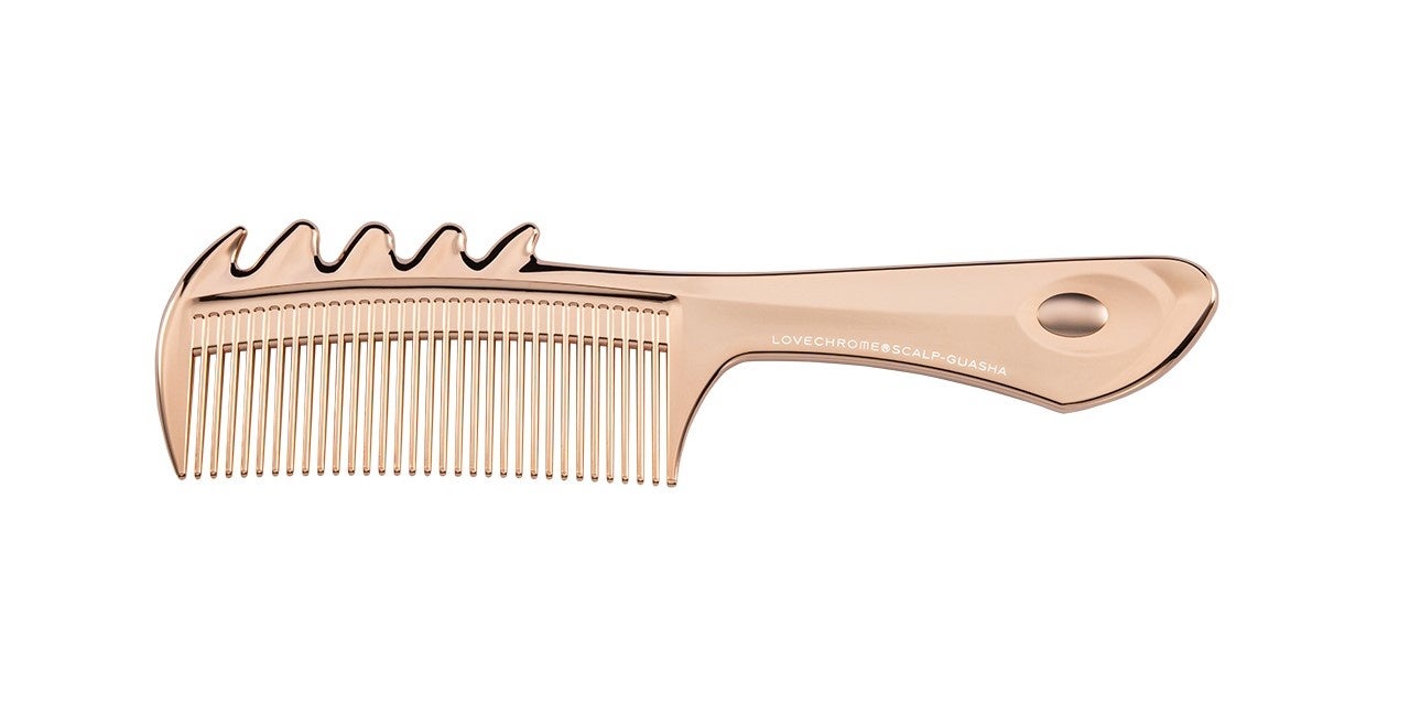 K-BALLET TOKYOの岩井優花が、「LOVECHROME(ラブクロム)」のブランド