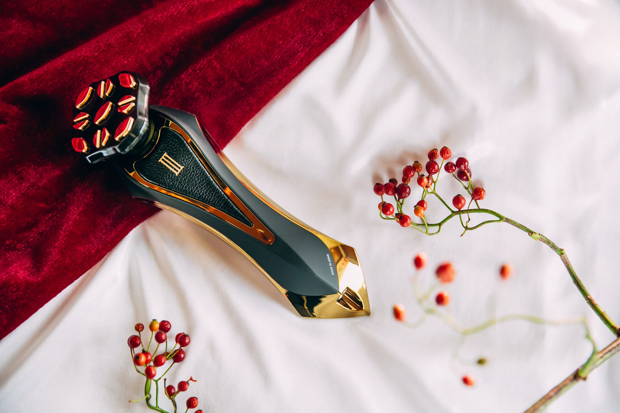 季節の変わり目の肌のゆらぎケアに！高級美顔器レンタル付宿泊プランで