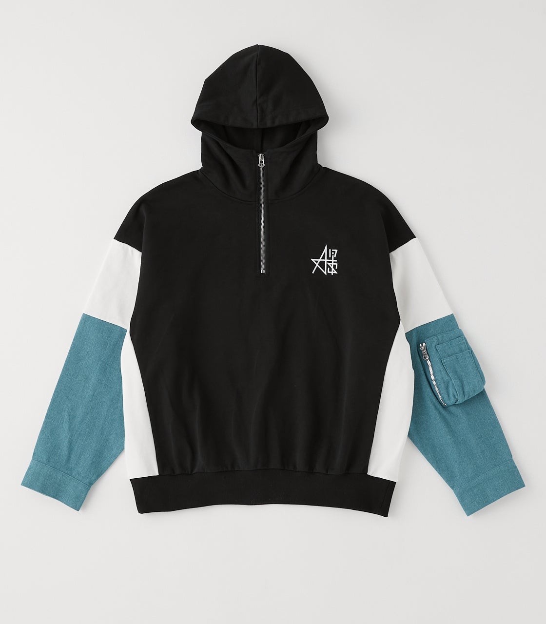 R4G(アールフォージー)より、声優の「相羽あいな」さんとタッグを組ん