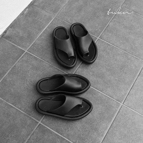 え、それリカバリーなの？」おしゃれすぎる厚底トングサンダルが話題に